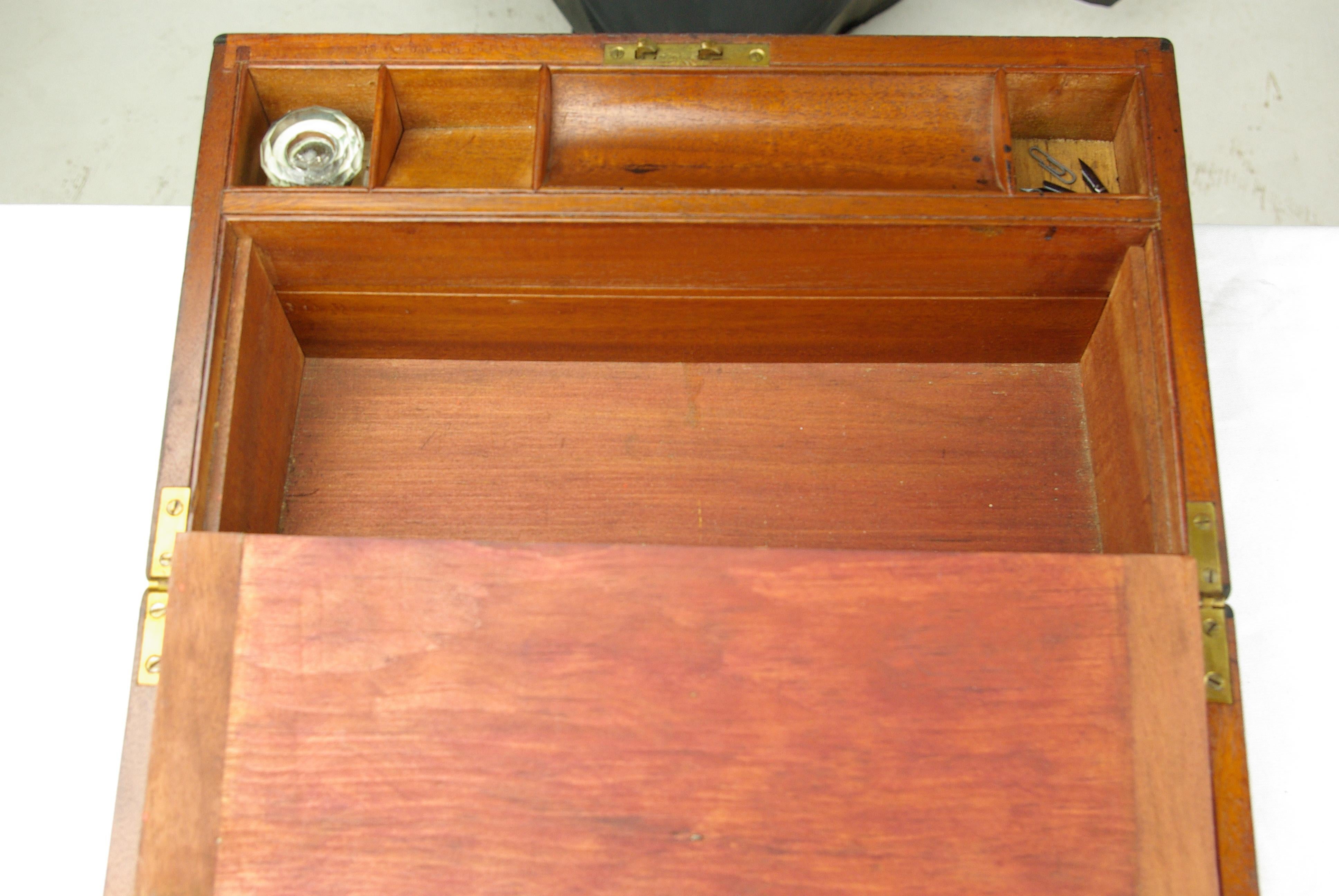 Antique Writing Slope, Writing Box, Antique Lap Desk, Walnut, Scotland 1880 B1082 In Good Condition In Vancouver, BC