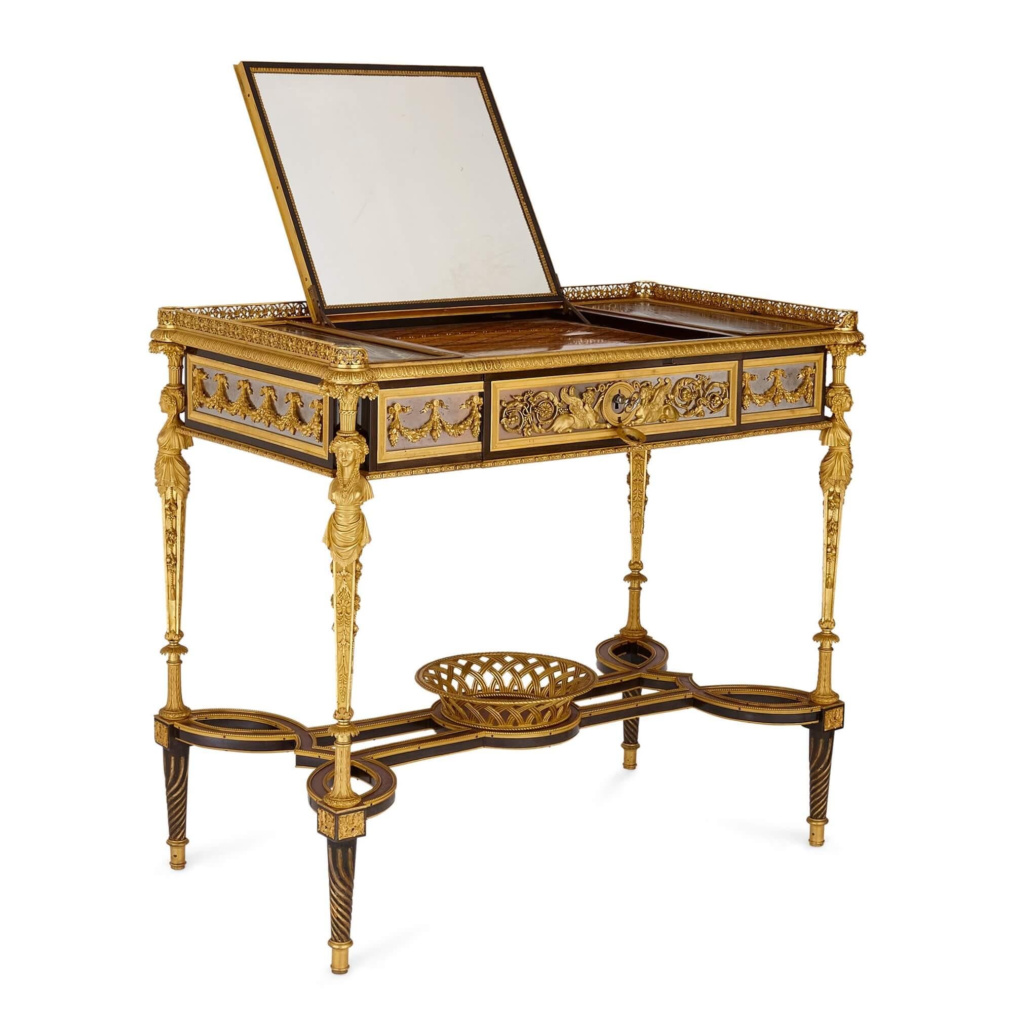 Antiker Schreibtisch von Beurdeley nach einem Modell von Adam Weisweiler (Vergoldet) im Angebot