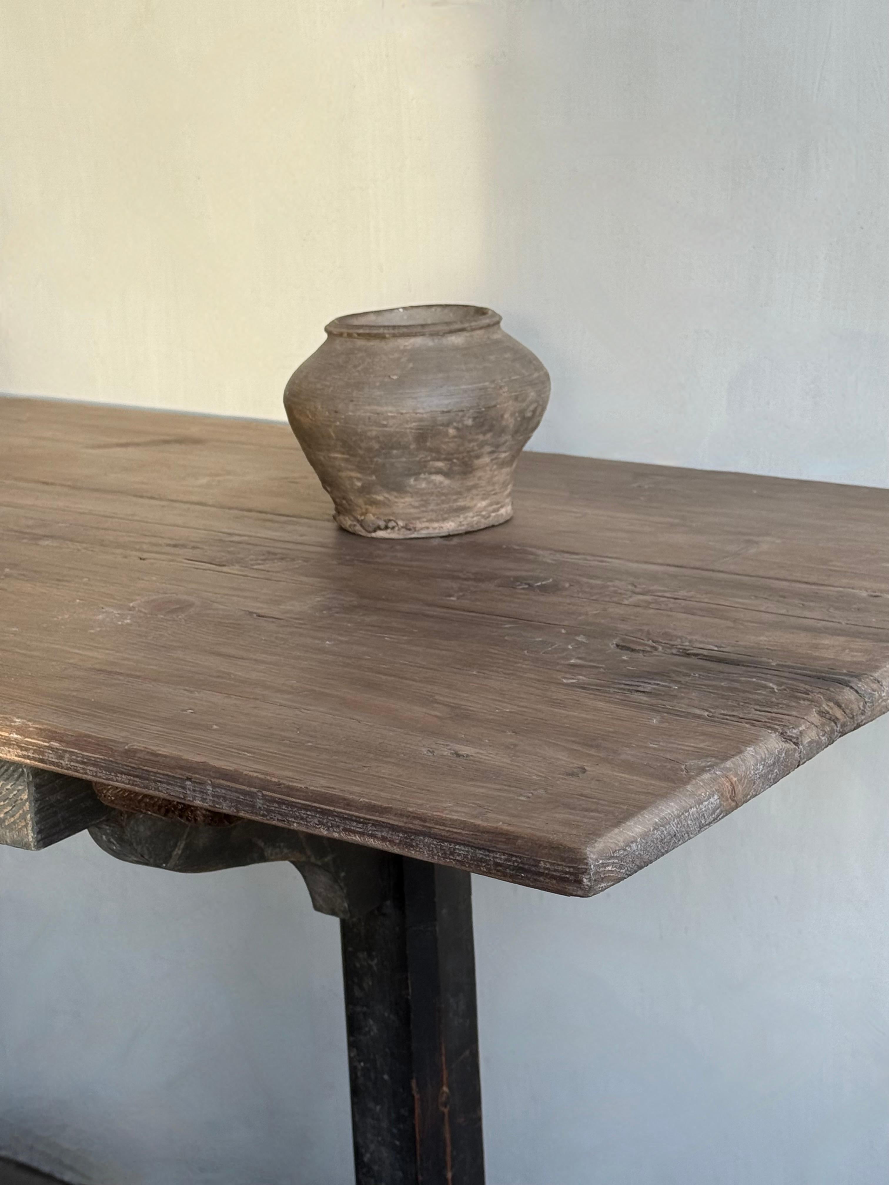 Table à écrire antique en vente 3