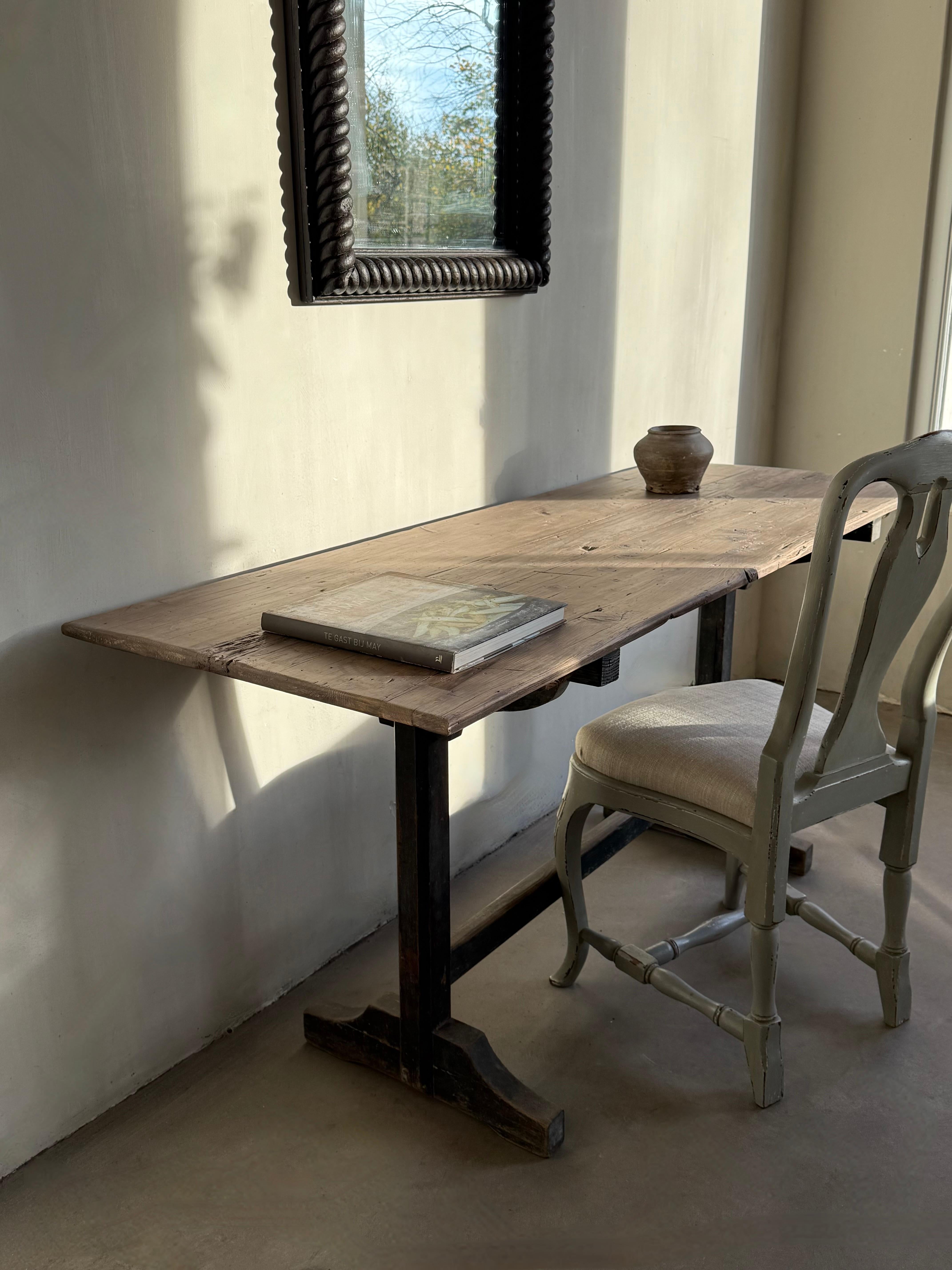 XIXe siècle Table à écrire antique en vente