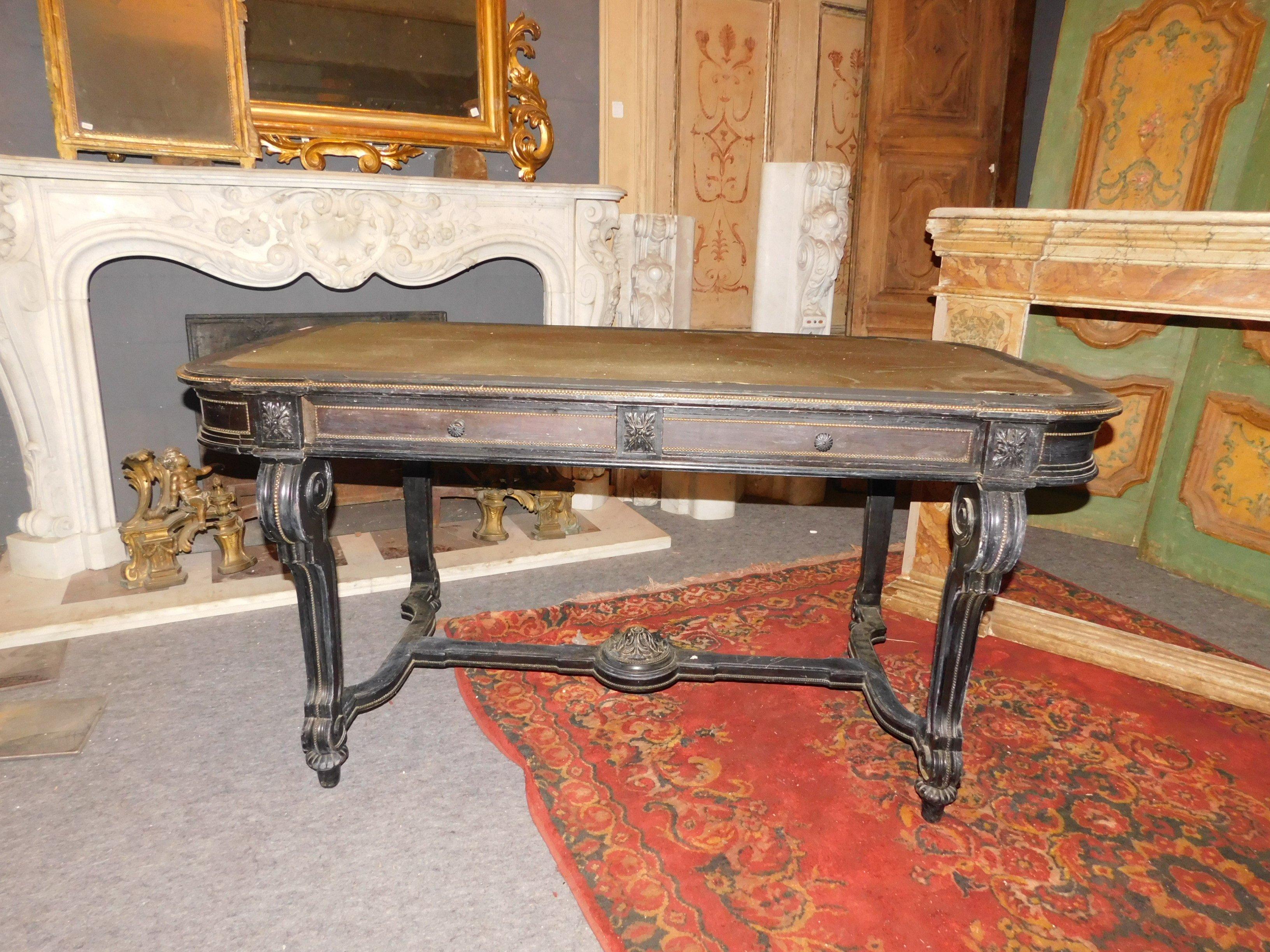 Antique Writing Table in Black Lacquered Wood, Leather and Drawers, 1800, Italy 6