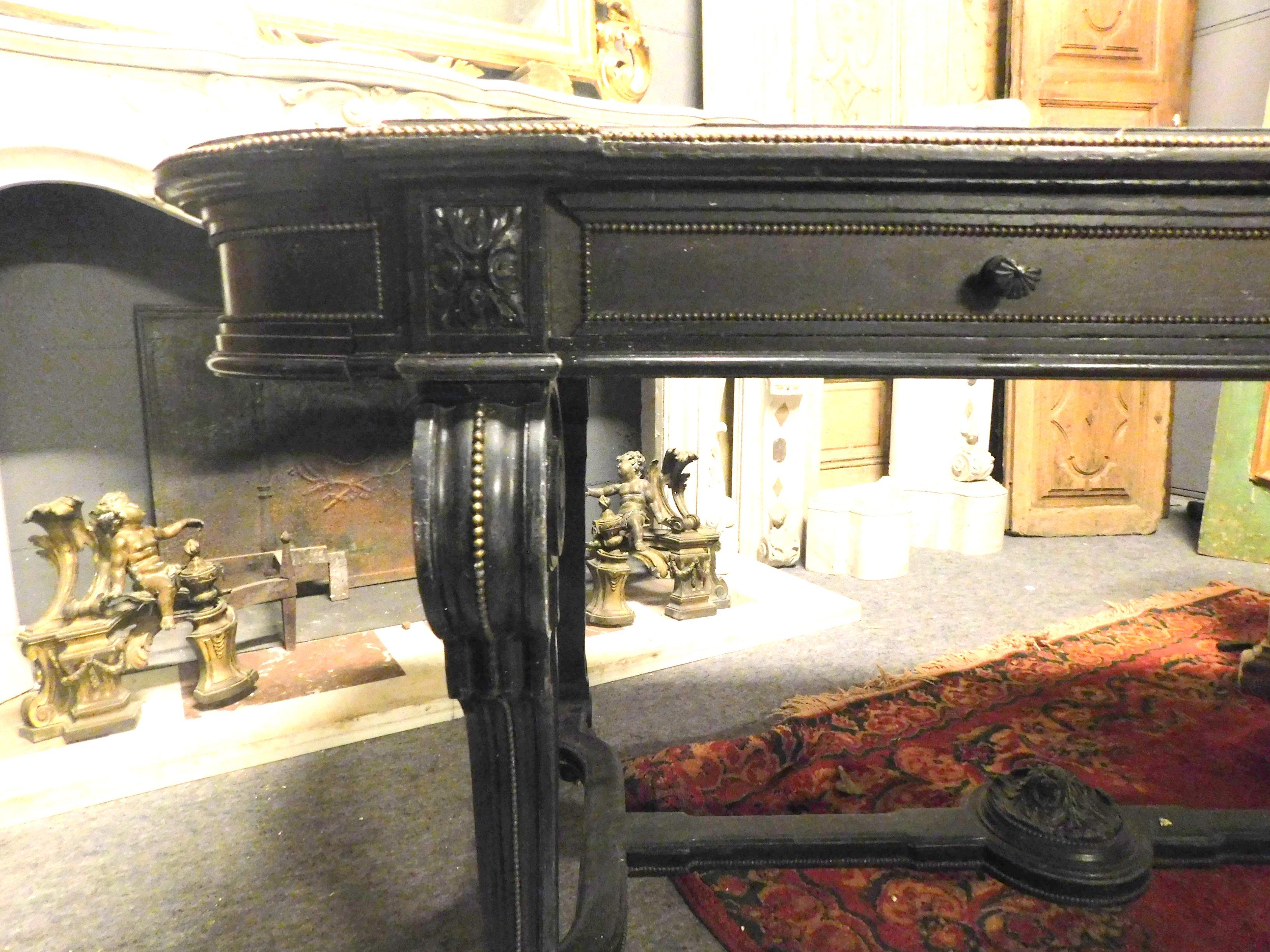 Antique Writing Table in Black Lacquered Wood, Leather and Drawers, 1800, Italy 8