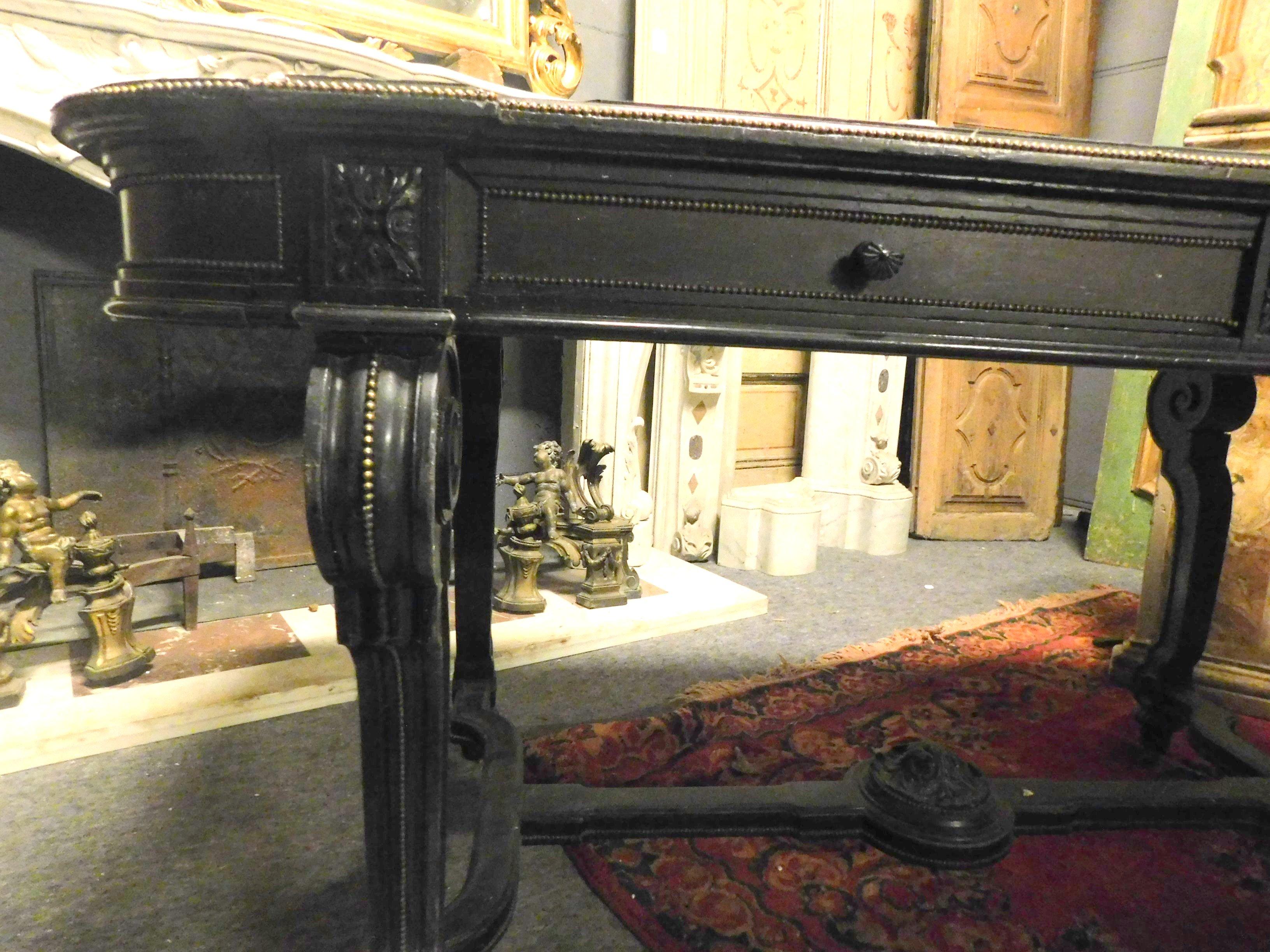 Antique Writing Table in Black Lacquered Wood, Leather and Drawers, 1800, Italy 9