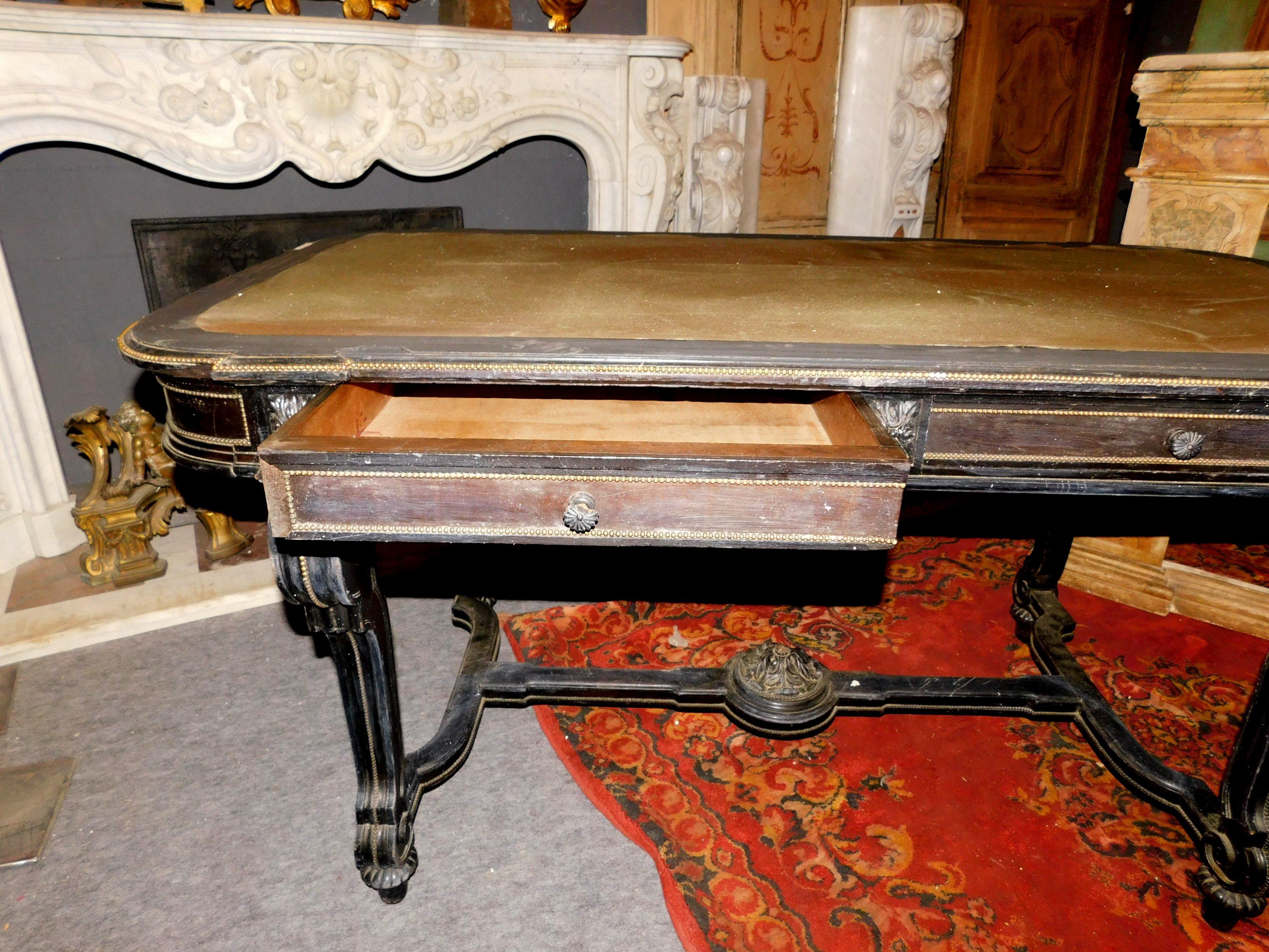 Antique Writing Table in Black Lacquered Wood, Leather and Drawers, 1800, Italy 1