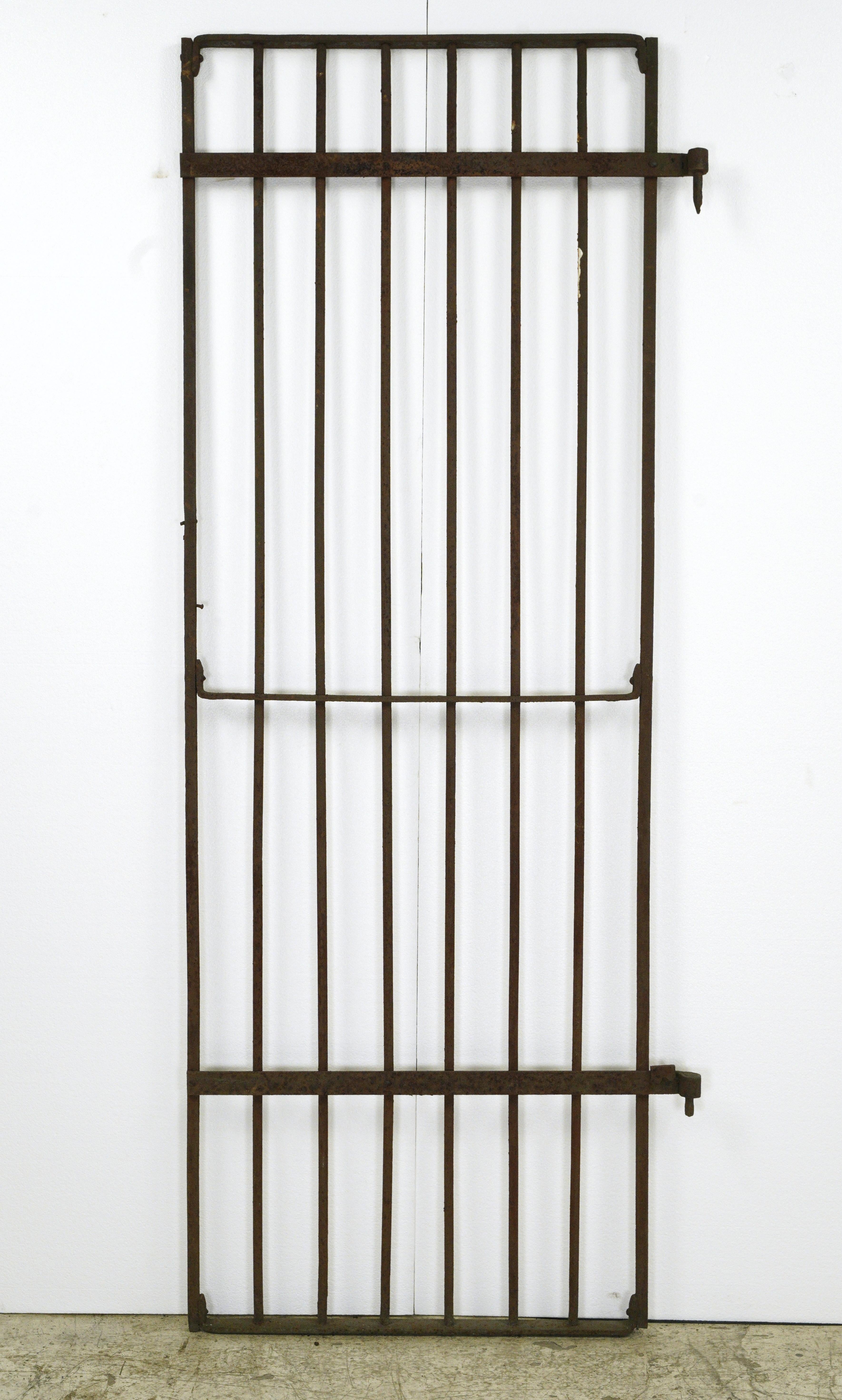 Fer forgé ancien 84,25 po. Gate de jardin haut en vente 1