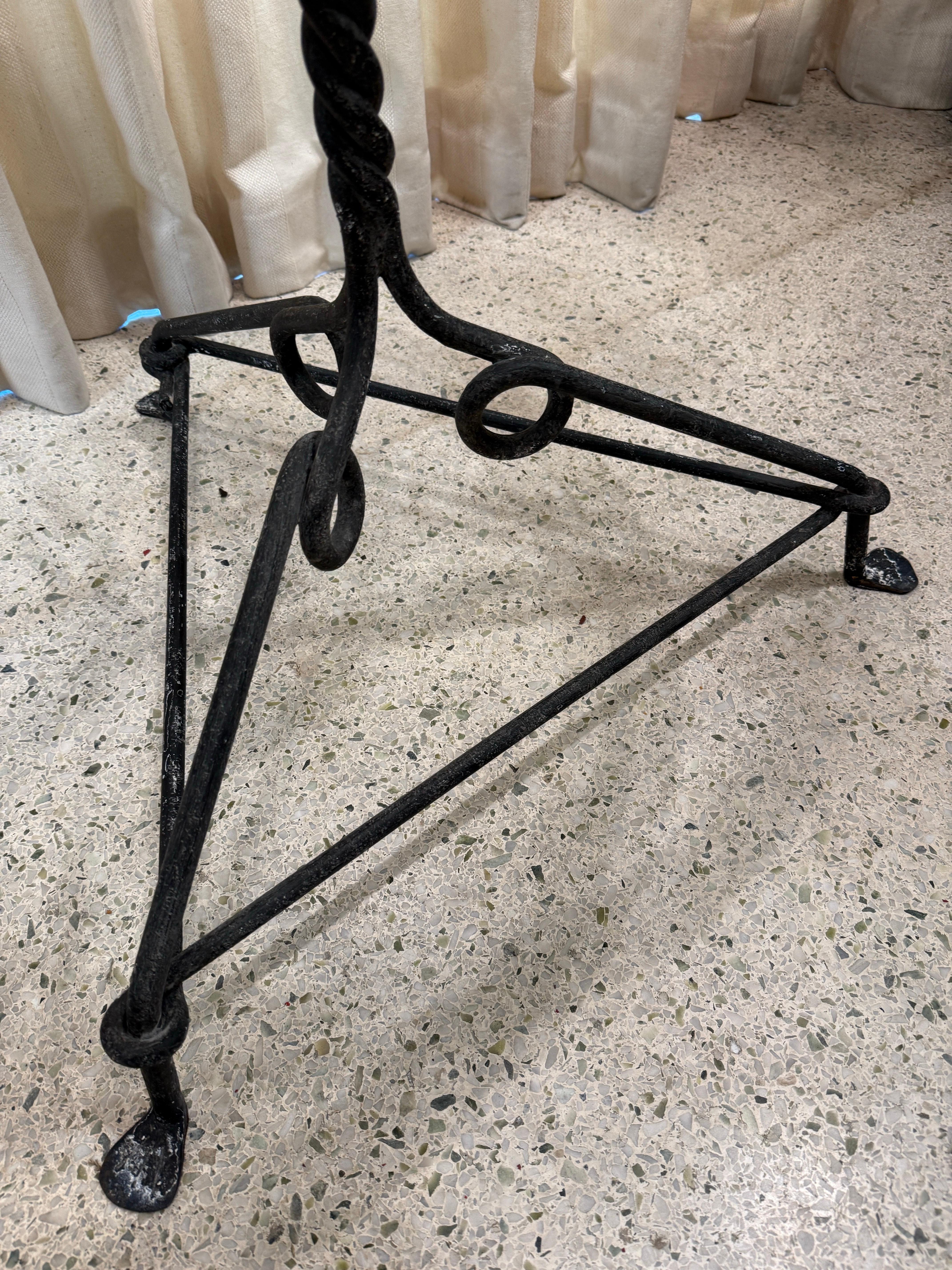 Milieu du XXe siècle Antique Wrought-Iron Center Table with Glass Inset en vente