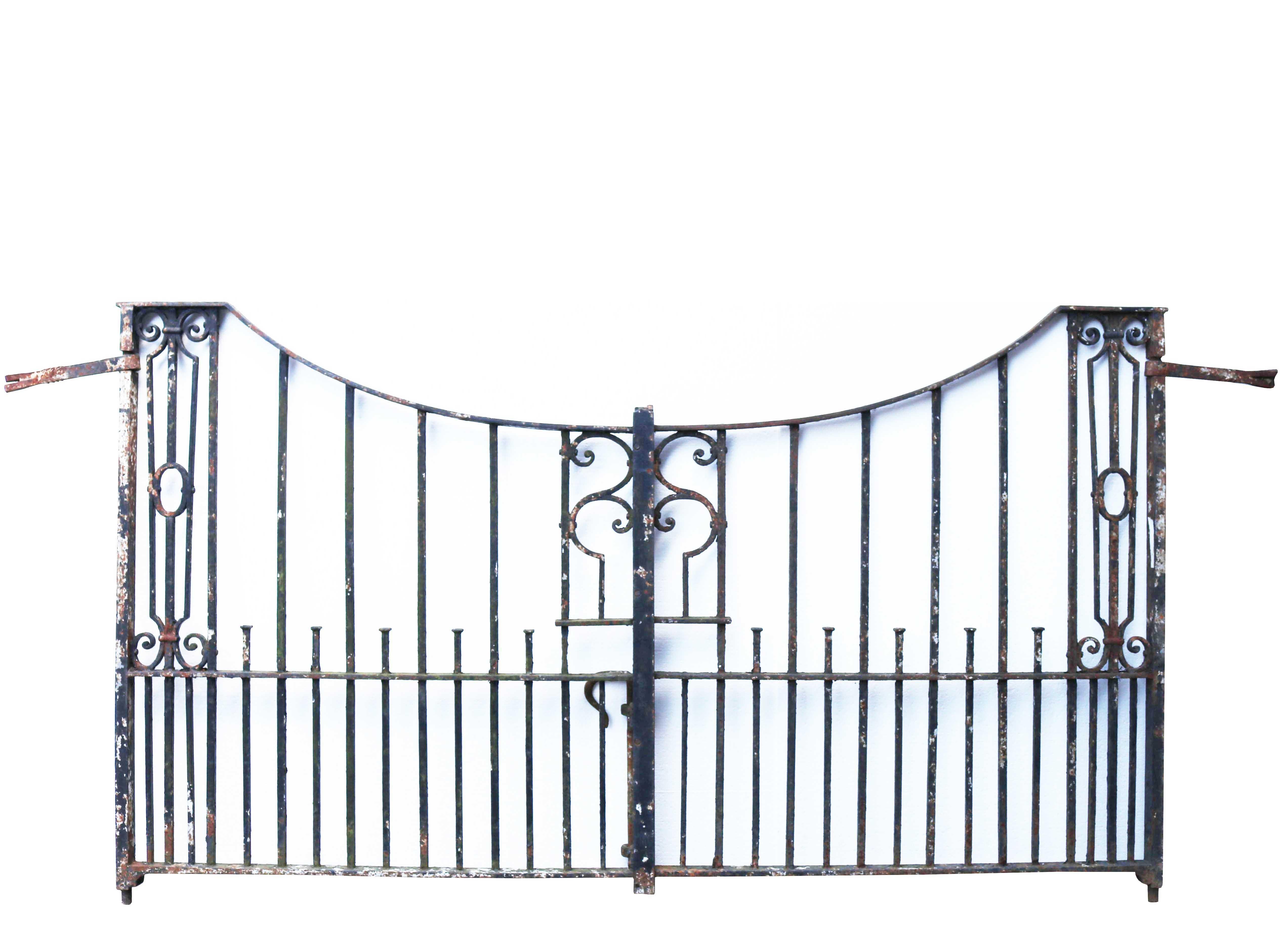 About

A pair of heavy duty late Victorian period wrought iron driveway gates.

Condition report

Good structural condition. Minor surface rust and traces of old paint. Gate stay fitted. Parts of original hinges