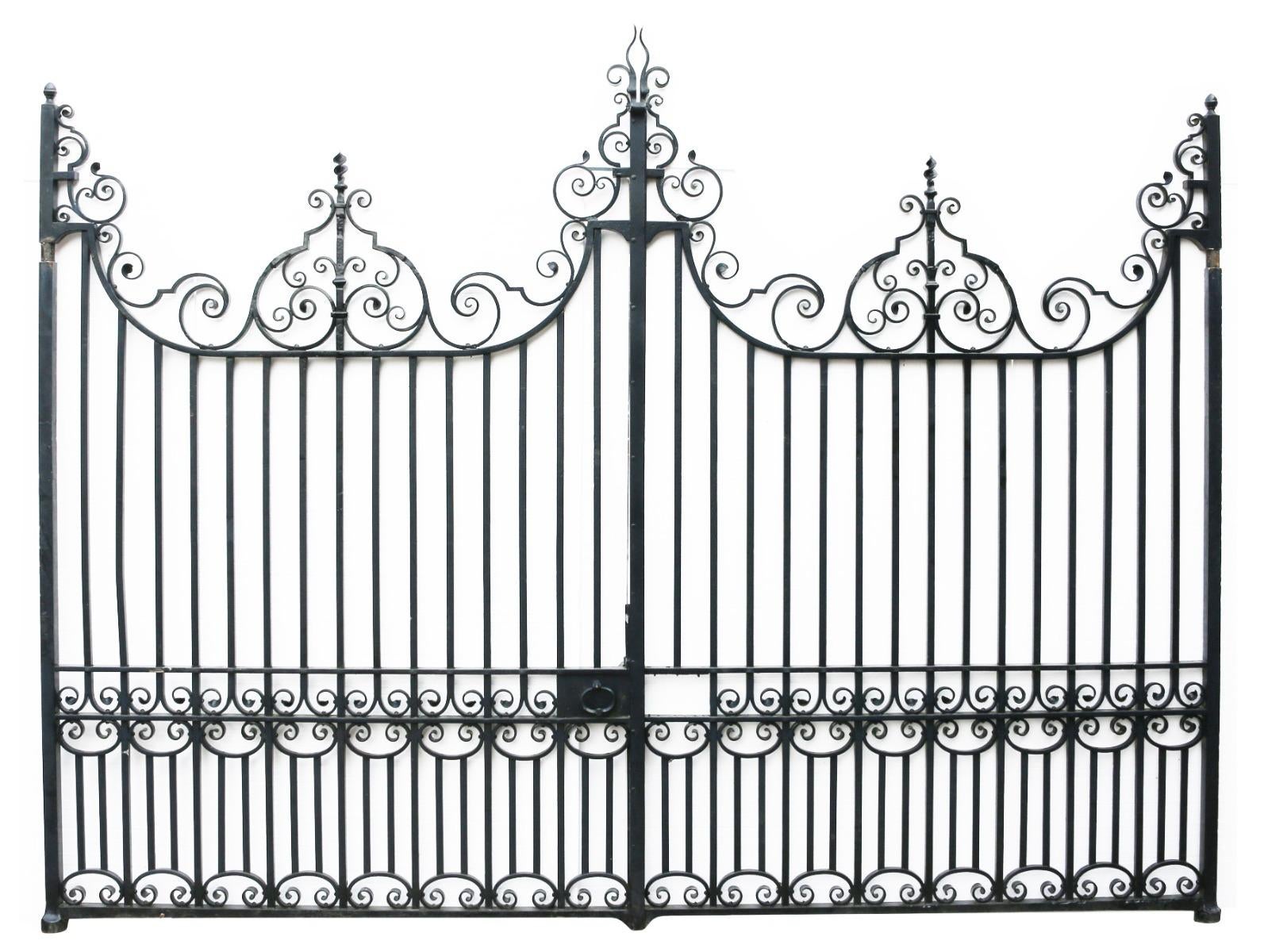 A large and elegant pair of Blacksmith made gates. Removed from a property in Surrey.

Additional dimensions

Height 287 cm (to the centre) 270 cm (to the outside)

Width 375 cm / 12 ft 3 3/4.