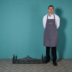 Defensa de chimenea antigua de hierro forjado