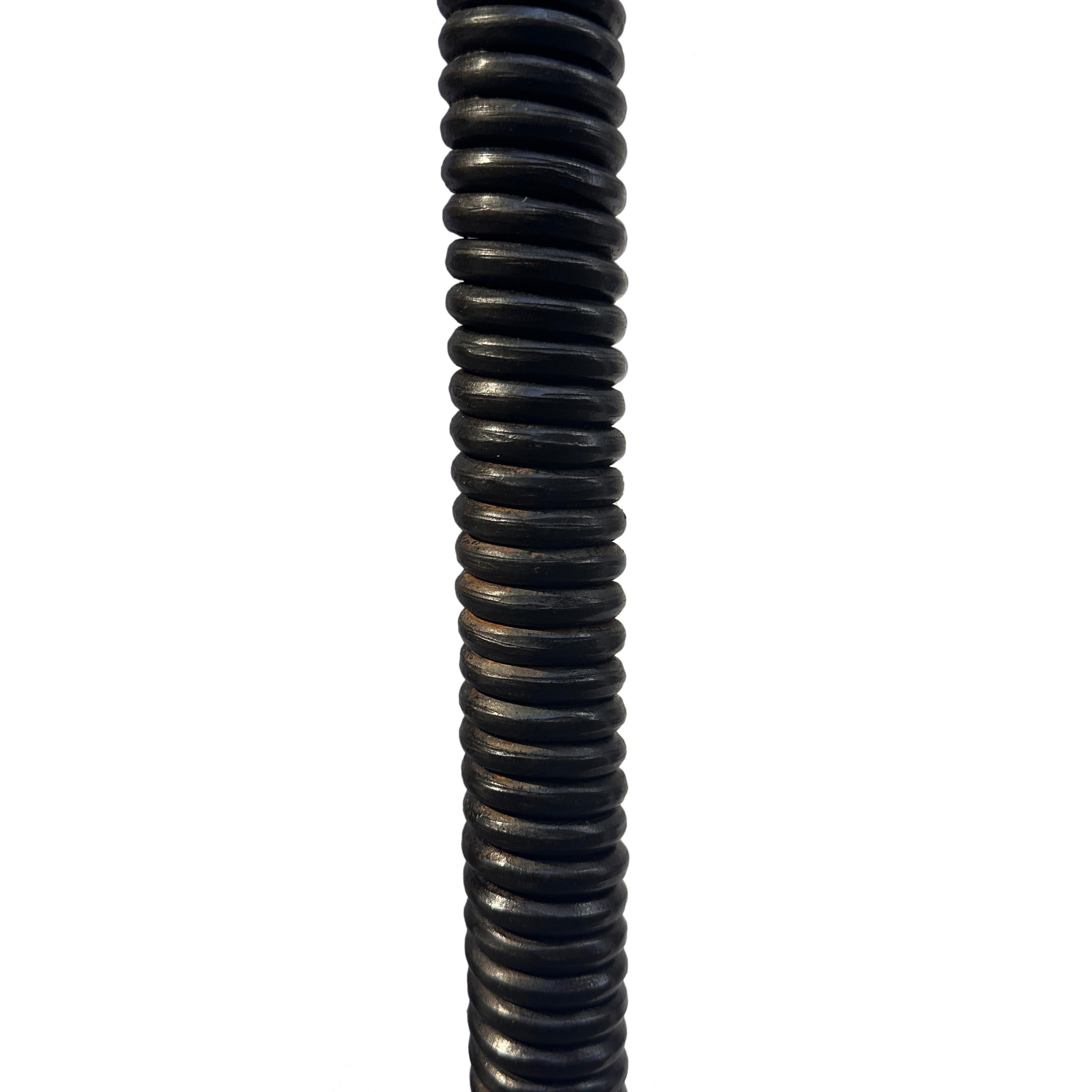 Début du 20ème siècle Lampadaire ancien en fer forgé en vente