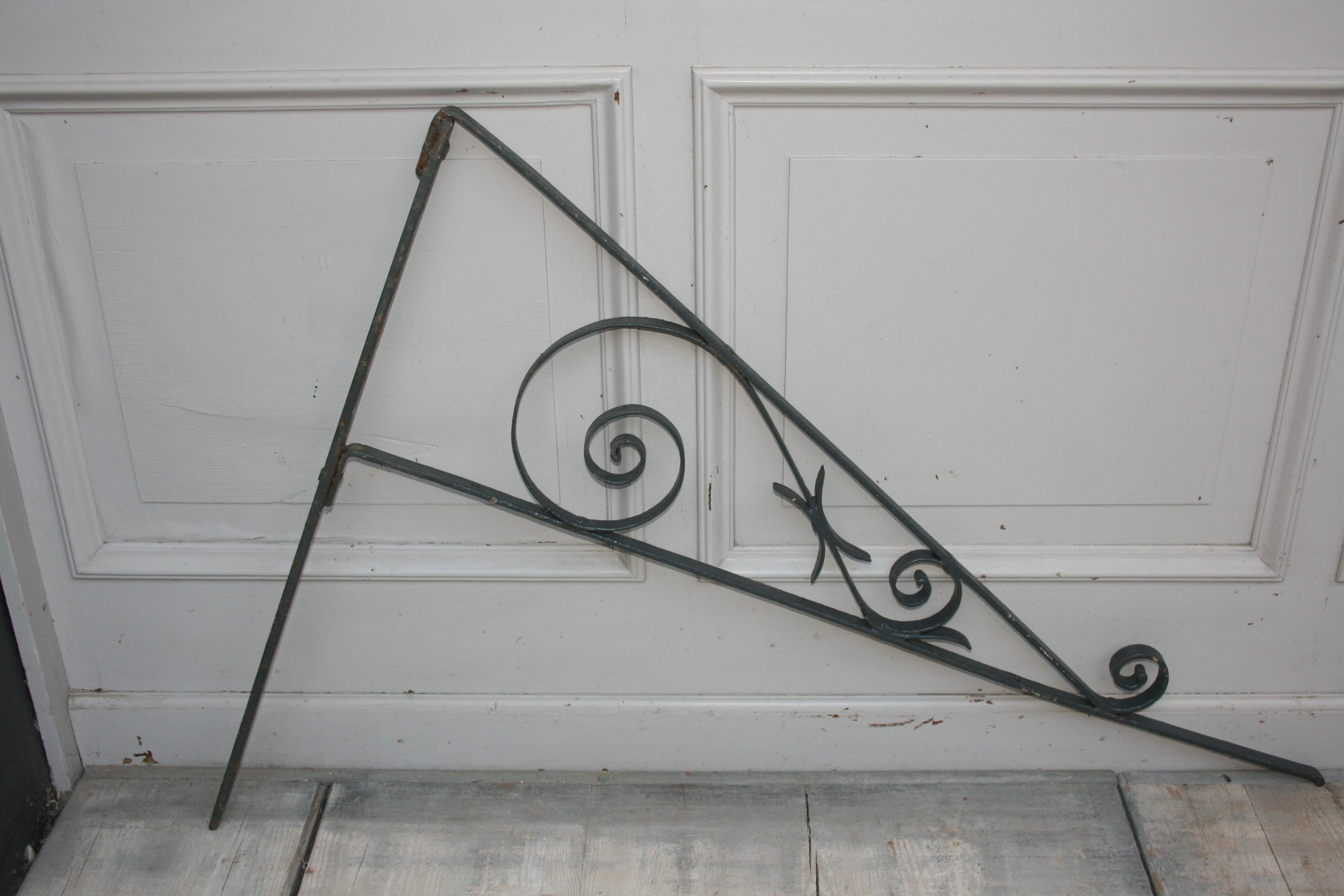 Antique Wrought Iron Shop Sign Bracket, Late 19th Century For Sale 10
