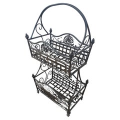 Antico cestino a due piani in ferro battuto