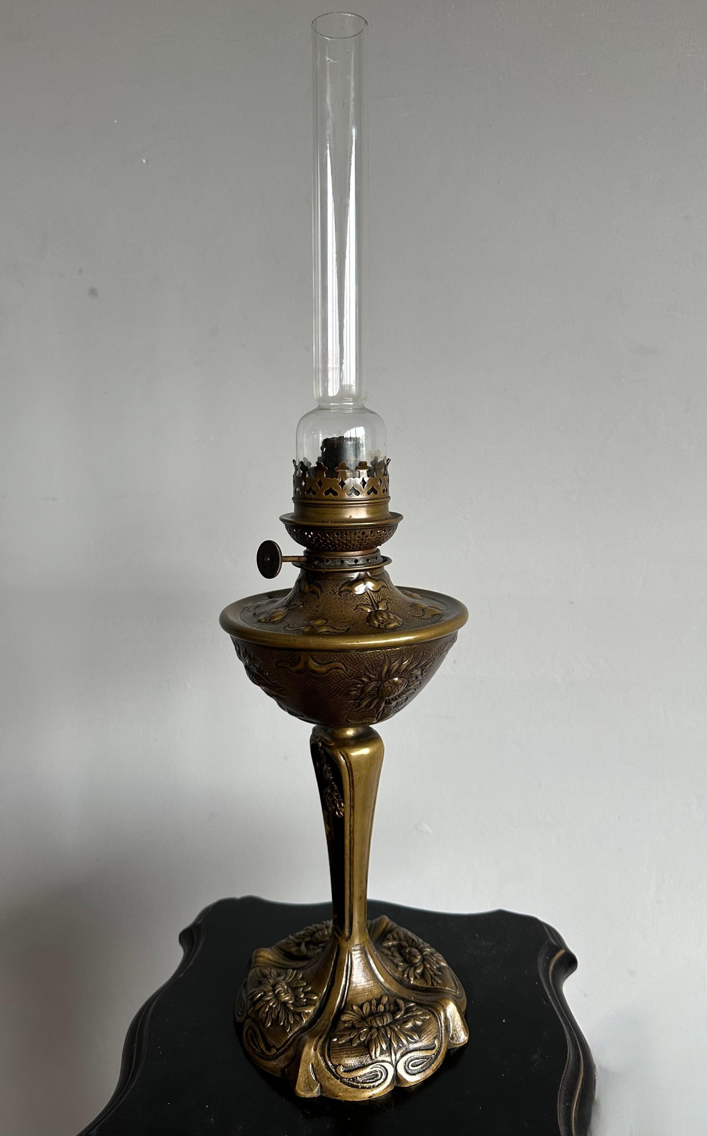 Antike W&W Kosmos Bronze-Öllampe - CIRCA 1900 - Exquisites Jugendstil-Design im Angebot 4