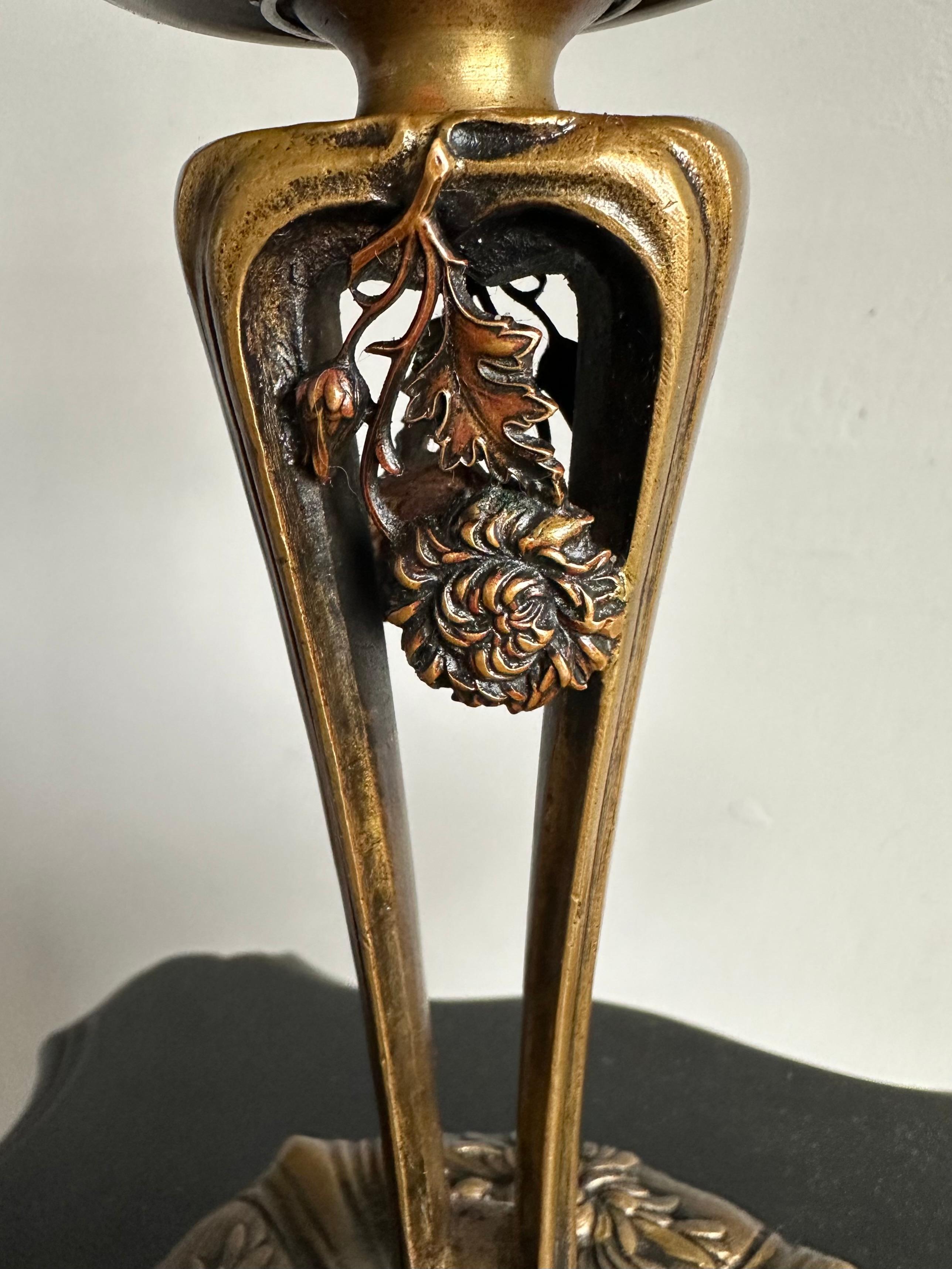 Antike W&W Kosmos Bronze-Öllampe - CIRCA 1900 - Exquisites Jugendstil-Design im Zustand „Gut“ im Angebot in Lisse, NL