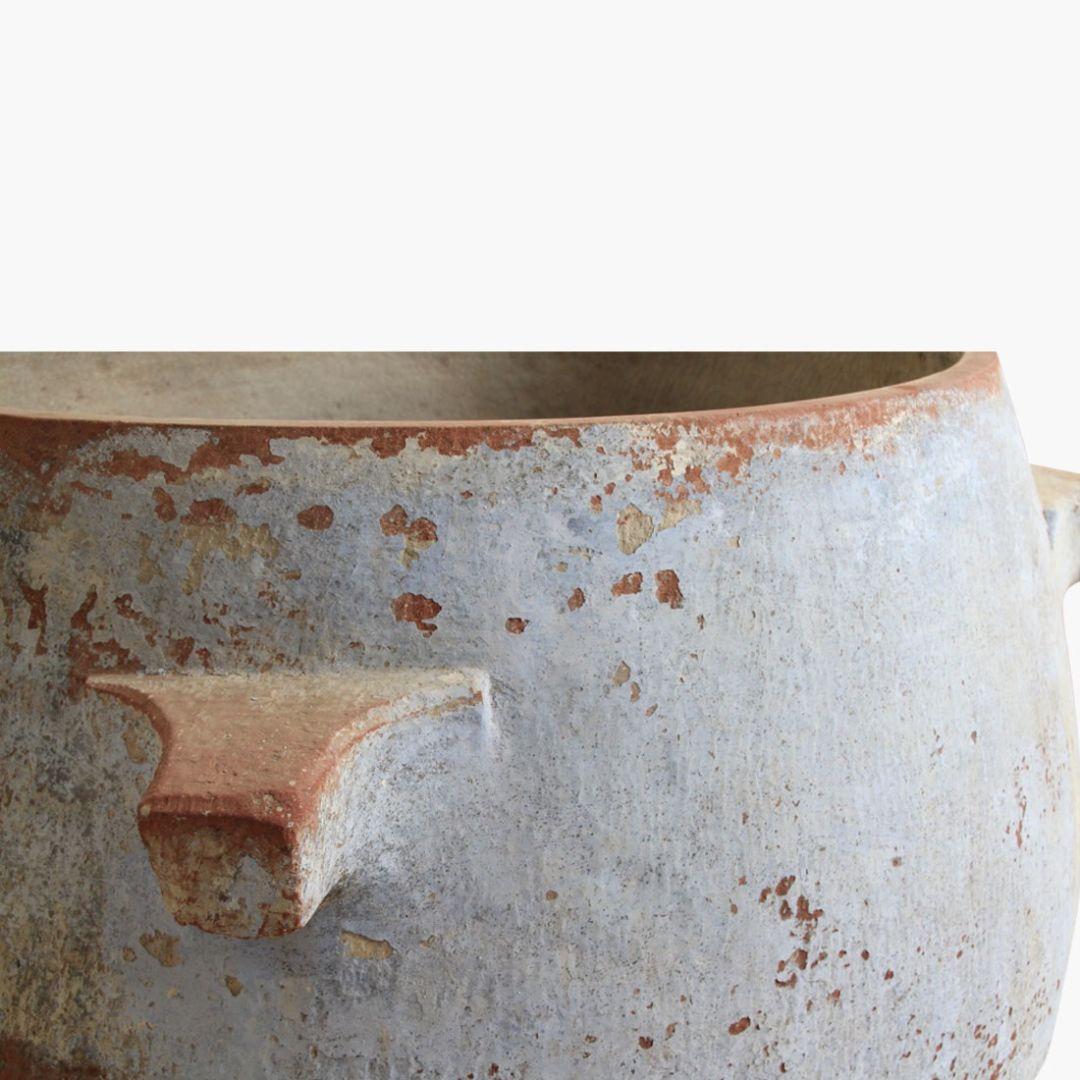 French Provincial Antique XXL Stone Water Reservoir Pot, Handcrafted in India, 19th Century For Sale