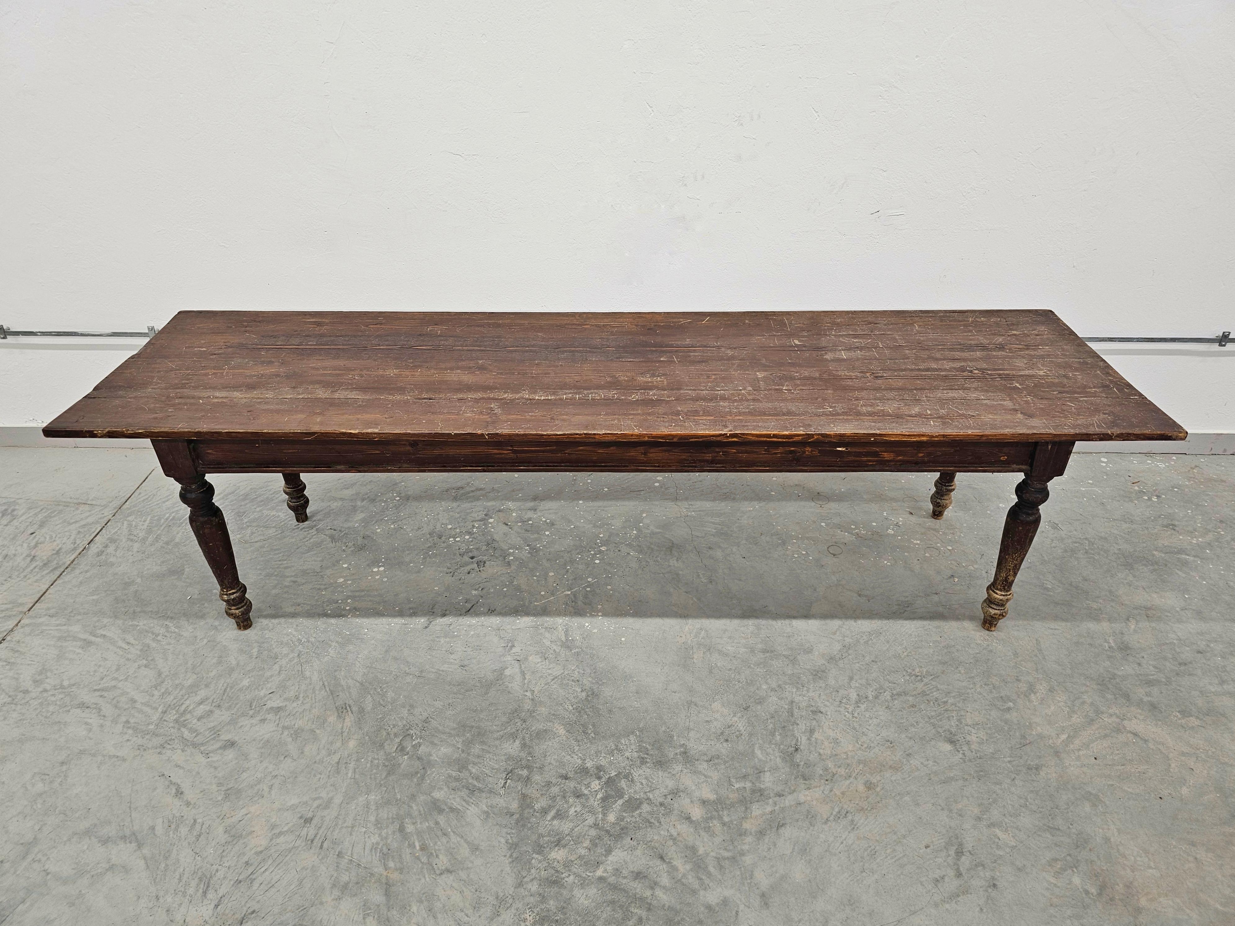 Pino Antico tavolo da fattoria vittoriano XXL con ricca patina, in legno di pino, Inghilterra, anni 1850 in vendita