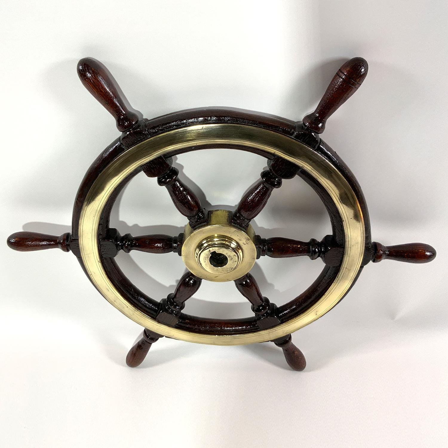 Antique Yacht Wheel With Brass In Good Condition In Norwell, MA