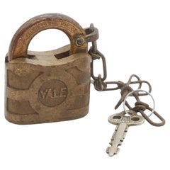 Lucchetto antico in ottone Yale & Townes con catena