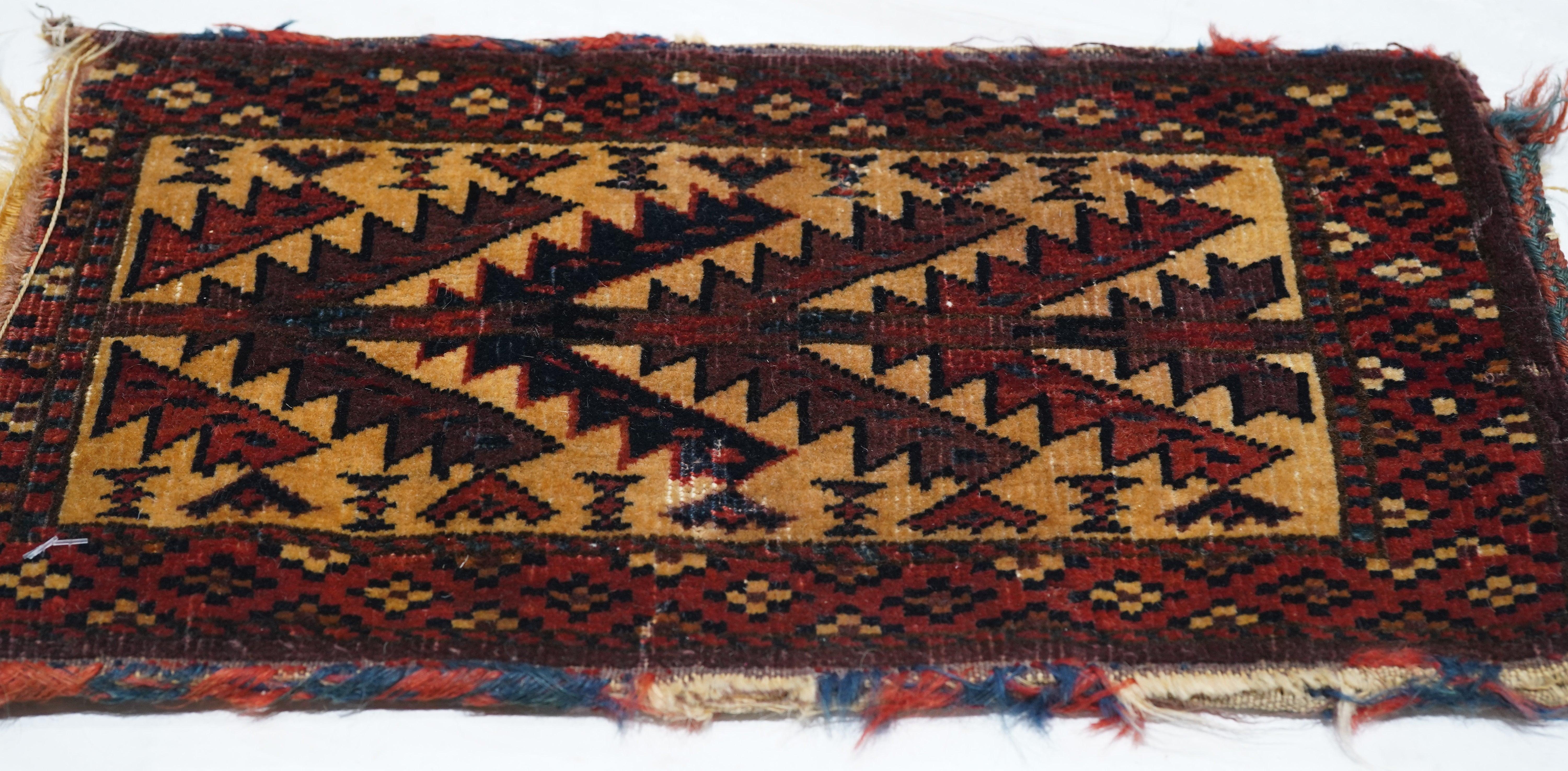 Hand-Knotted Antique Yamud Rug 1'0
