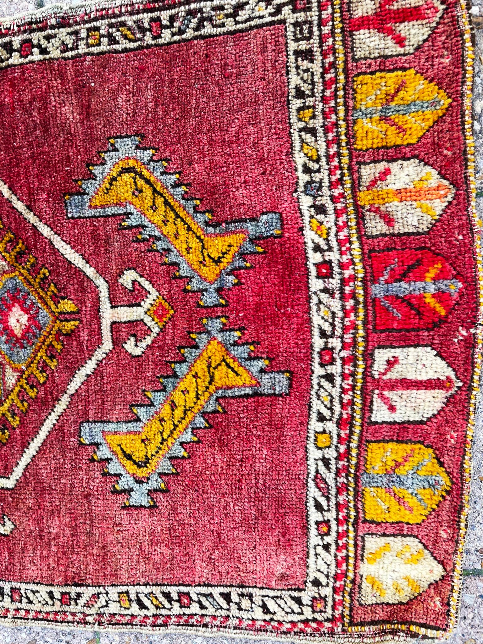 Turc Tapis antique d'Anatolie Yastik, les étoiles en vente