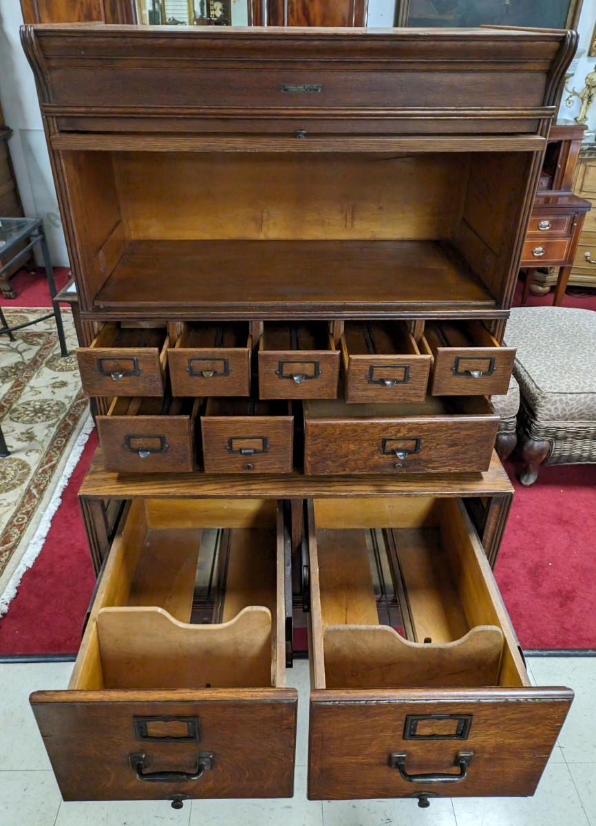 Antique Yawman & Erbe 10 Drawer Filing Cabinet, Bookcase In Good Condition For Sale In Oakwood, GA