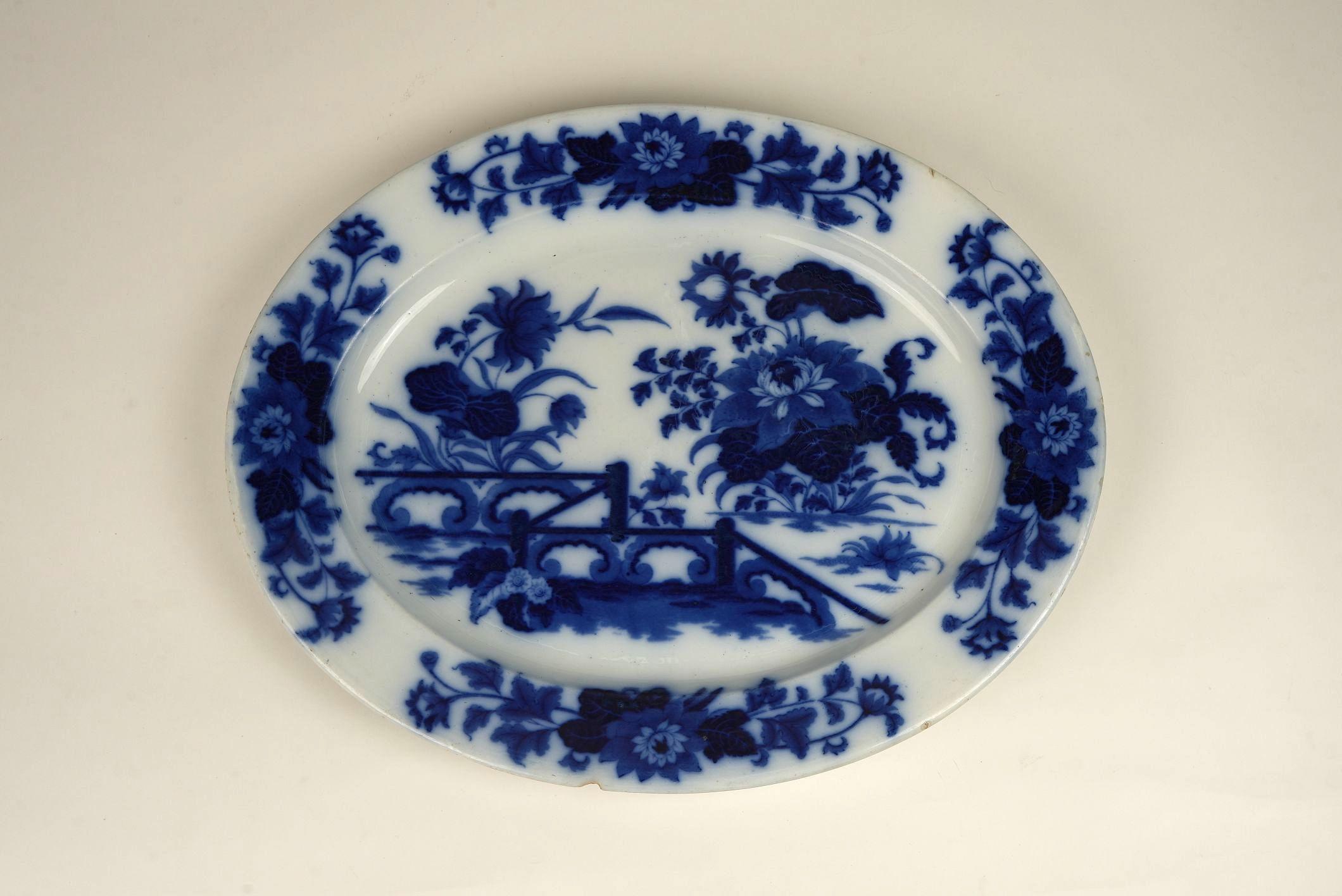 Giapponismo Antico piatto da portata Yedo Pattern di Ashworth Brothers, Inghilterra, circa 1870 in vendita