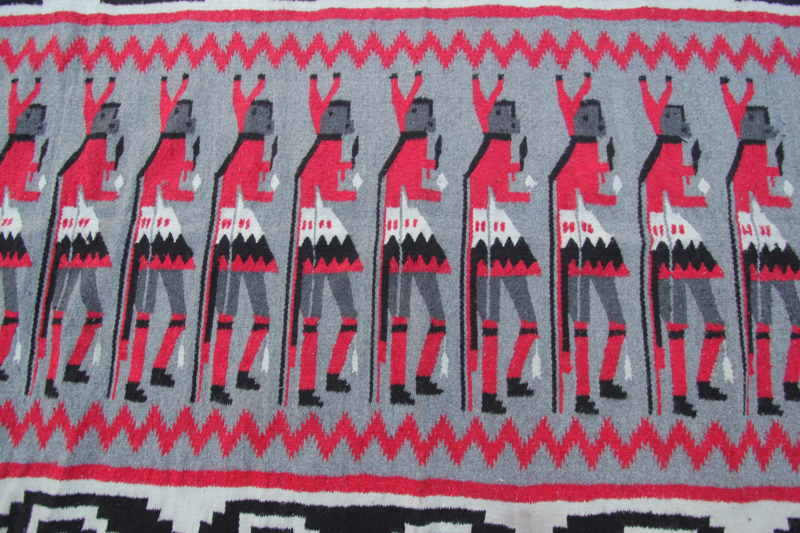Nord-américain Paire de tapis vintage Yei Navajo non identique Tapisserie humaine tissée à la main en laine en vente