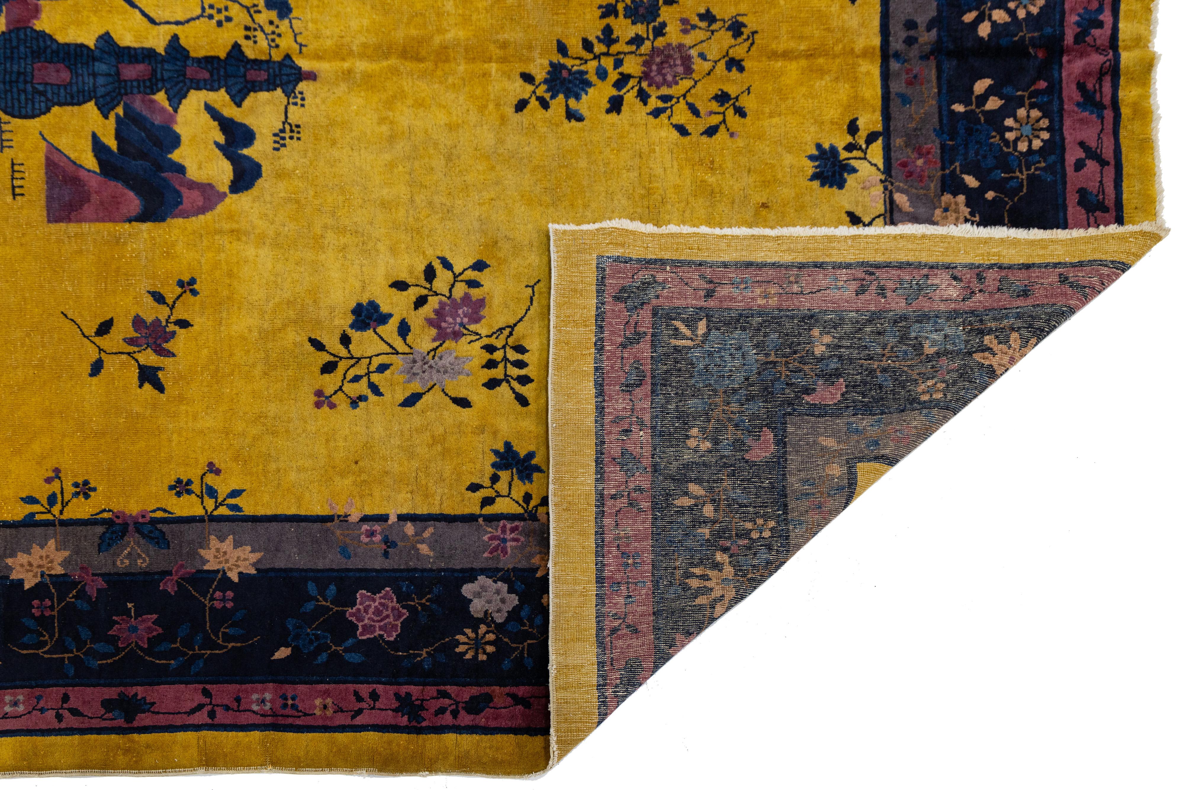 Art Déco Tappeto di lana cinese giallo antico Art Deco 9 Ft X 11 Ft 5 In. in vendita