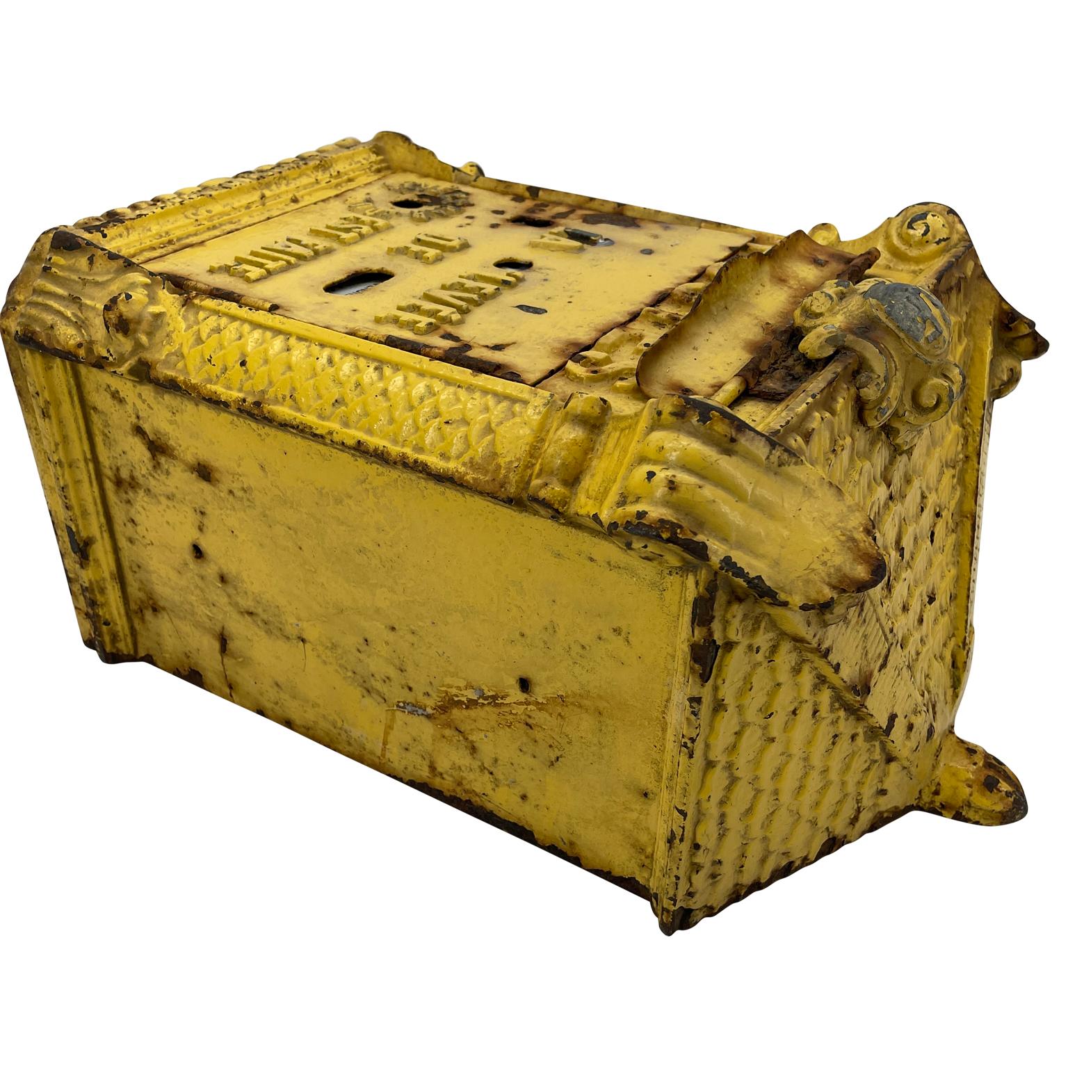 Antike, französische, antike, gelbe Brieftasche aus Gusseisen mit Emaille- Datumsanzeigen 9