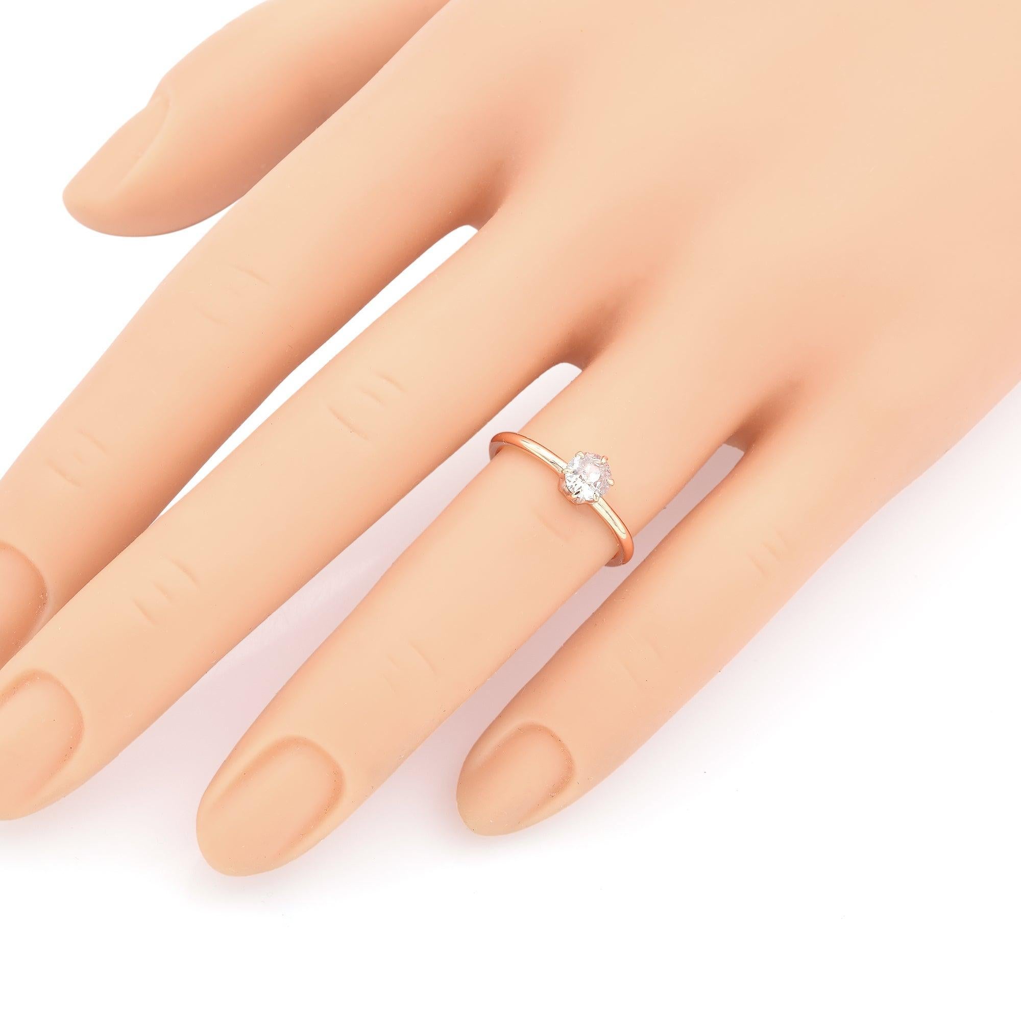 Taille vieille Europe Bague de fiançailles solitaire en or jaune ancien 0,40 ct de diamant taillé à l'ancienne en Europe en vente