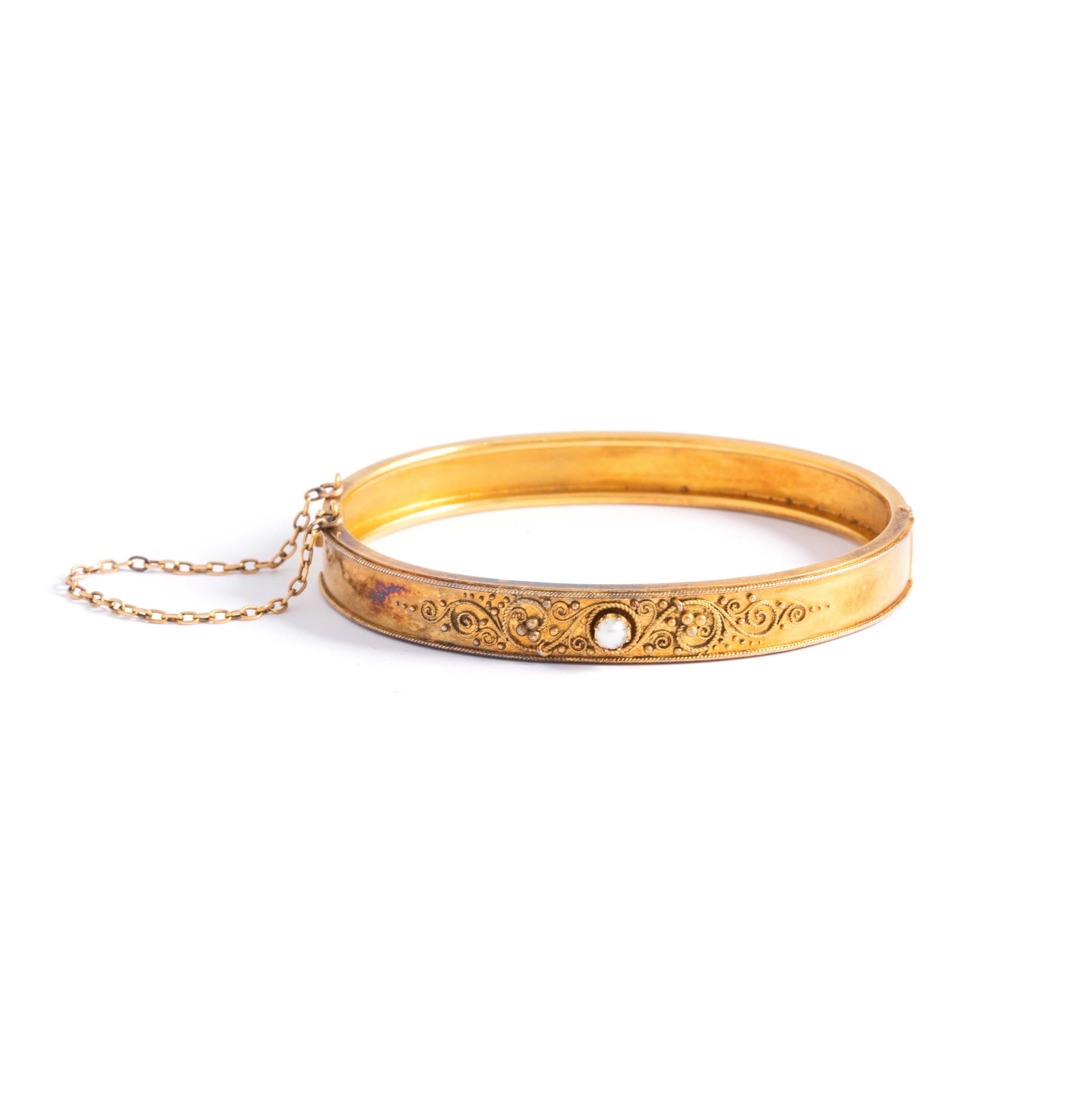 Art Nouveau Antique Yellow Gold 18k Bangle Bracelet For Sale