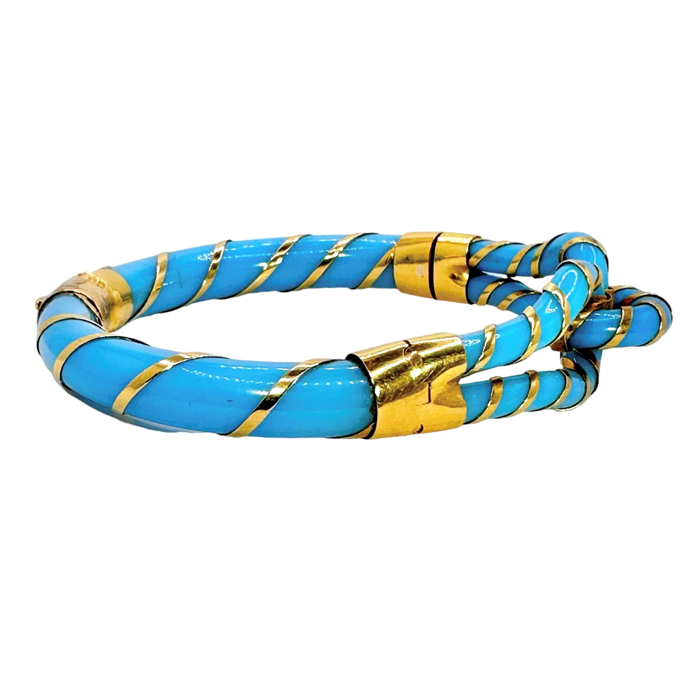 Antique Yellow Gold and Turquoise Color Glass Knot Bracelet In Good Condition For Sale In Palm Beach, FL