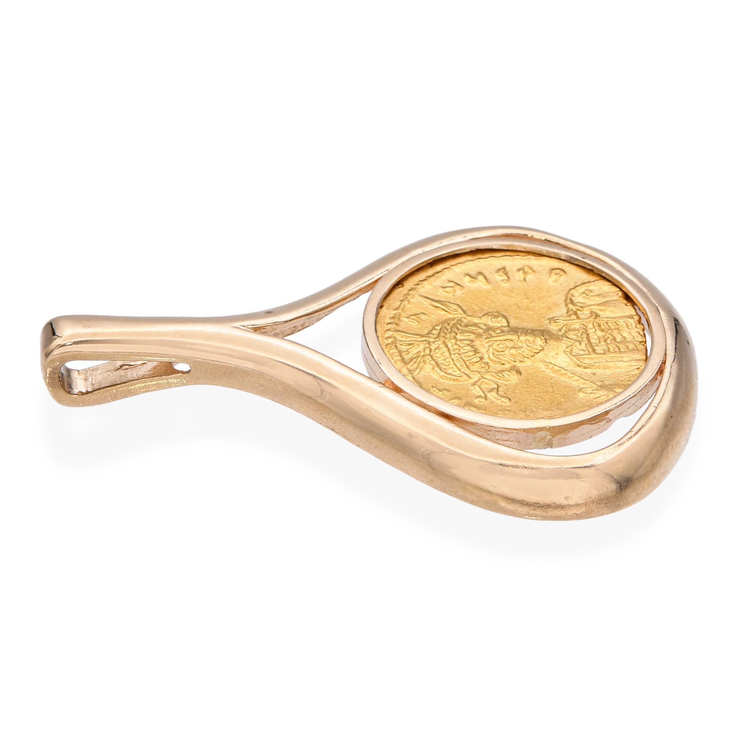 Pendentif en or jaune antique en forme de pièce de monnaie Constantin IV en or Solidus en vente 1