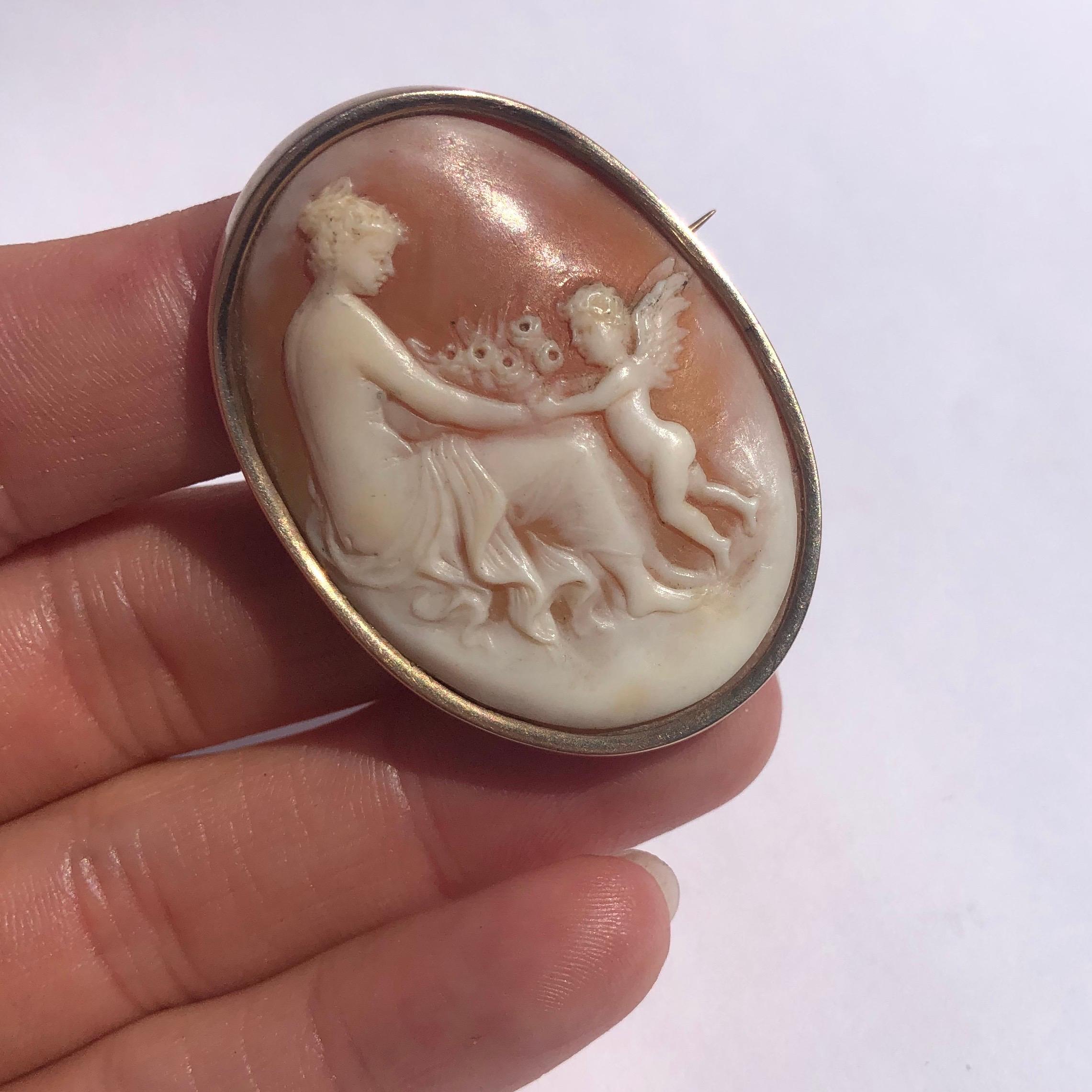 Edwardian Antique Yellow Gold Cameo Brooch For Sale