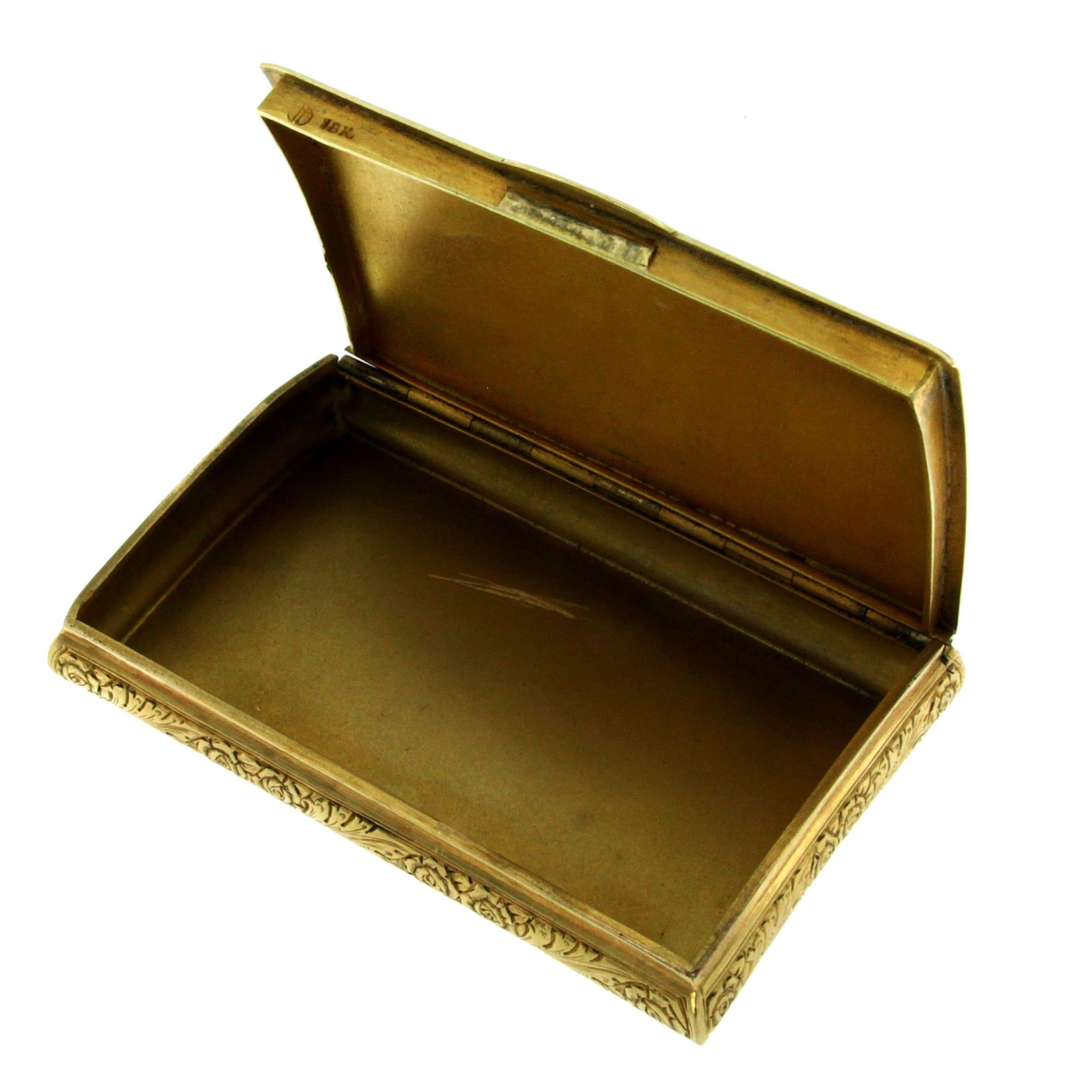 Antique Yellow Gold Enamel Case In Excellent Condition In Napoli, NA