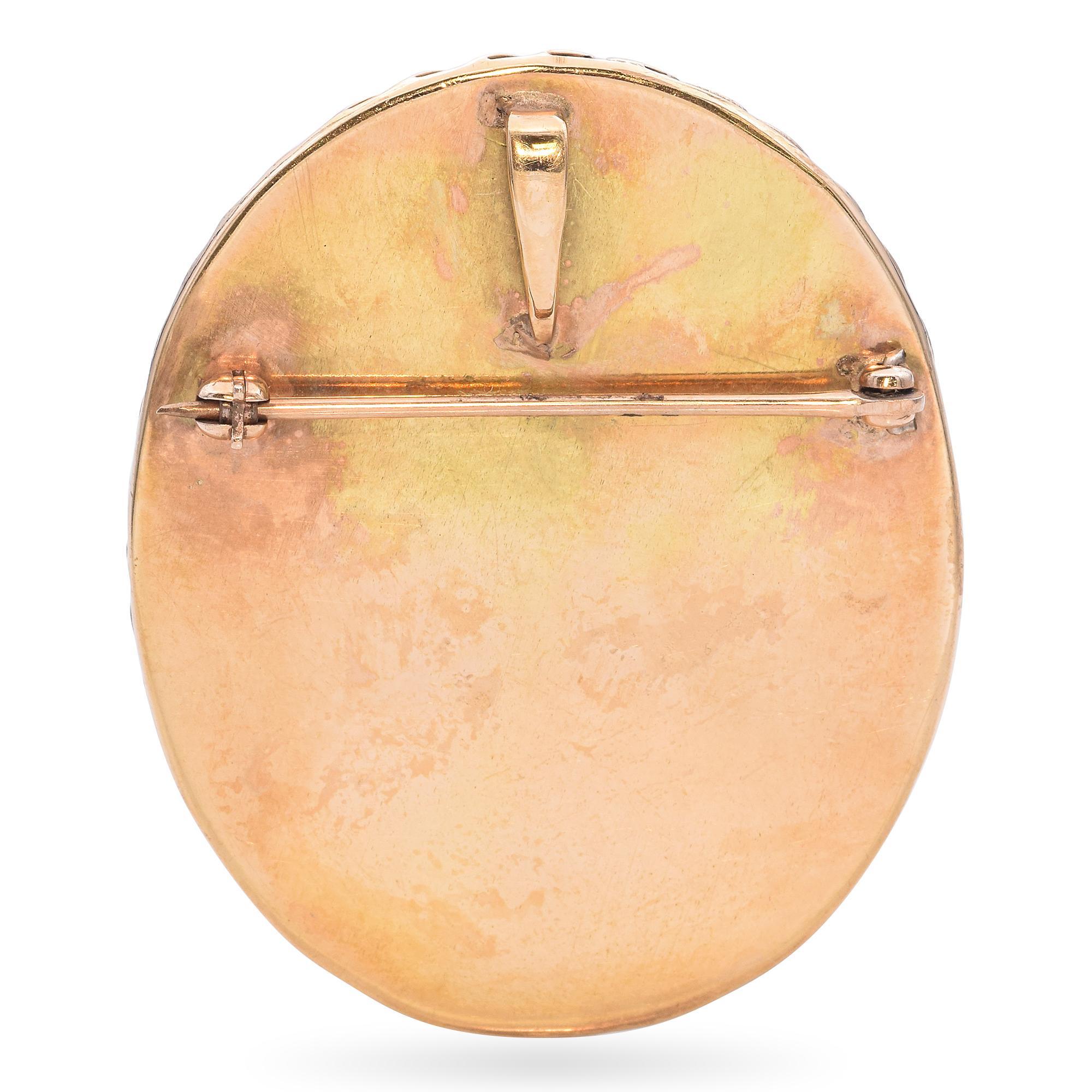 Pendentif broche ancienne camée en or jaune, opale de chef indienne et onyx Pour femmes en vente