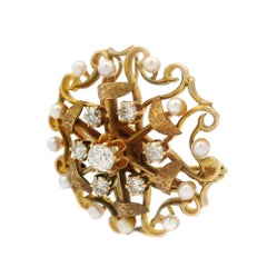 Antique Yellow Gold Old Diamond & Pearl Textured Work Round Pin Brooch Pendant