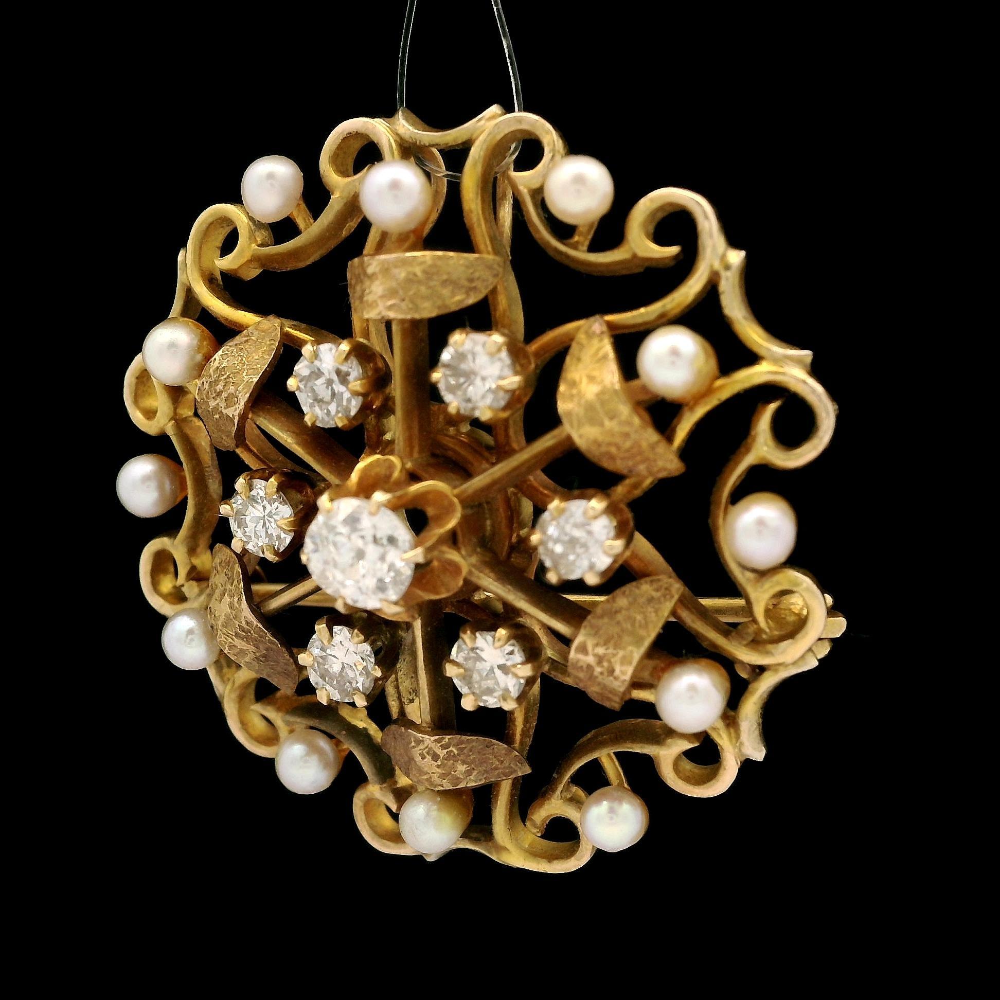 Antique Yellow Gold Old Diamond & Pearl Textured Work Round Pin Brooch Pendant For Sale 2
