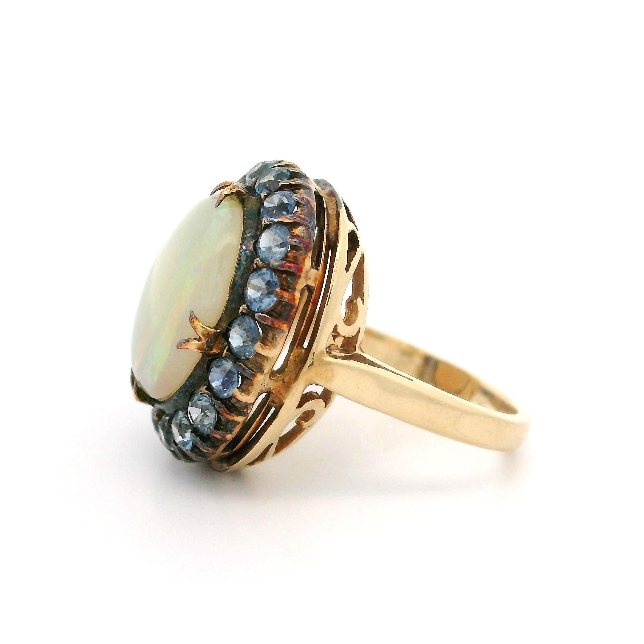 Antique Yellow Gold Oval Cabochon Opal w/ Cornflower Sapphire Halo Cocktail Ring For Sale 5