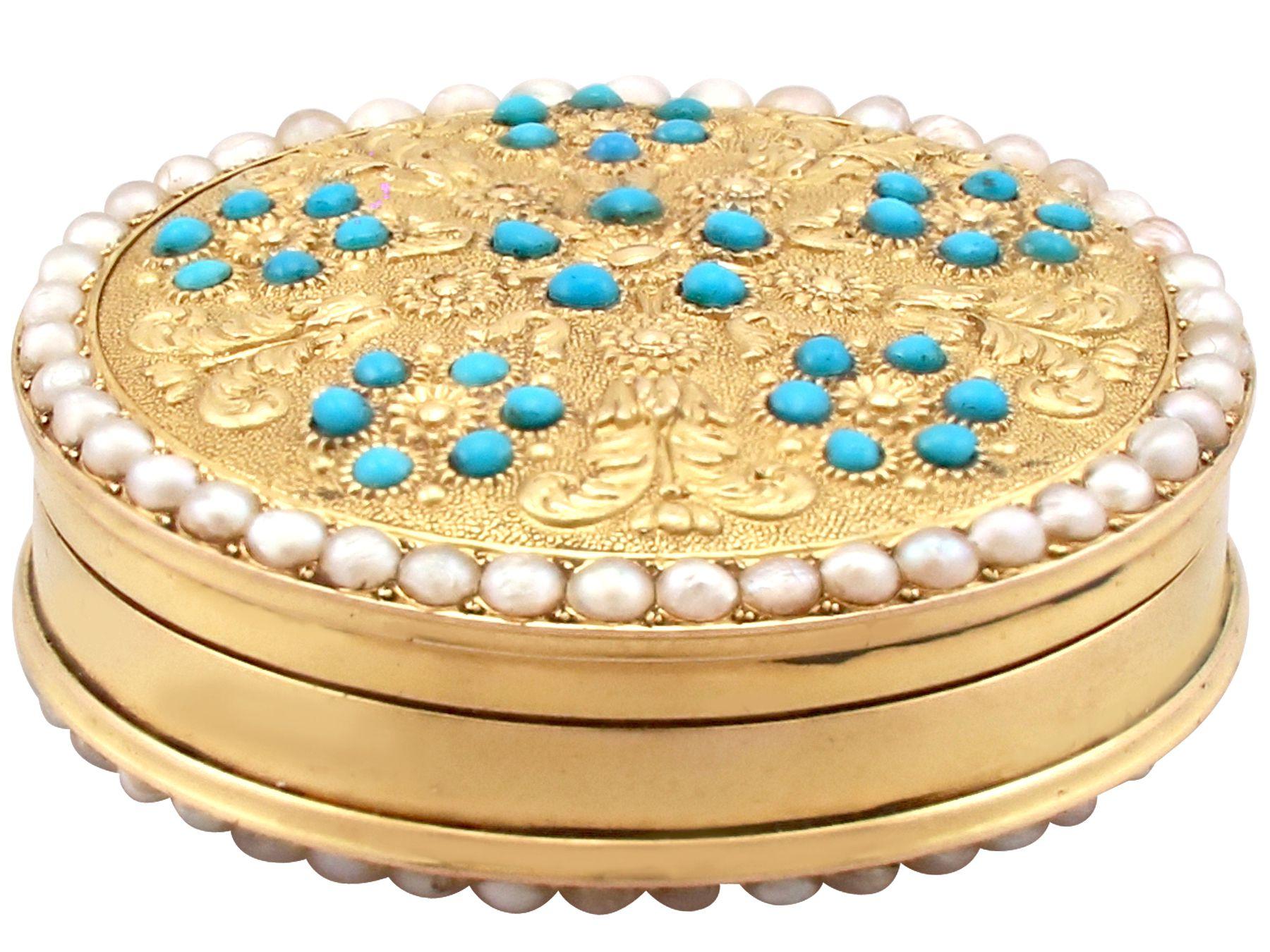 Early 19th Century Antique 1815 Yellow Gold Pearl and Turquoise Pill Box For Sale