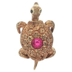 Antique Yellow Gold Sapphire
Pink Stone Textured Turtle Charm Pendant
