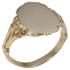 Antique Yellow Gold Signet Ring