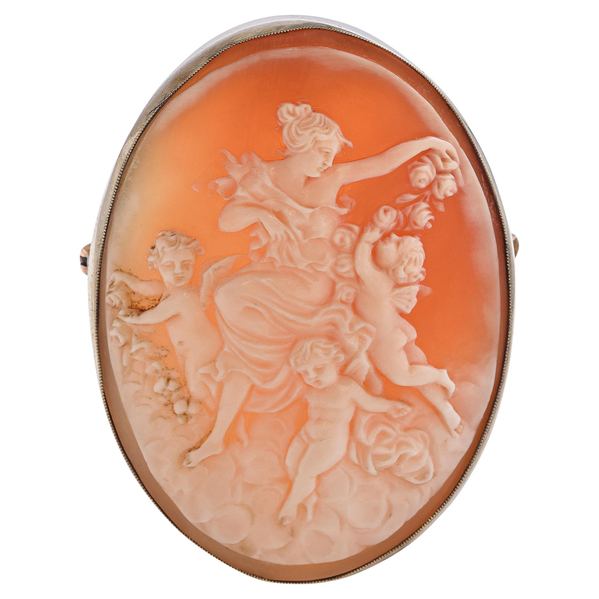 Antique Yellow Gold "Venus with Cupids" Cameo Brooch Pendant