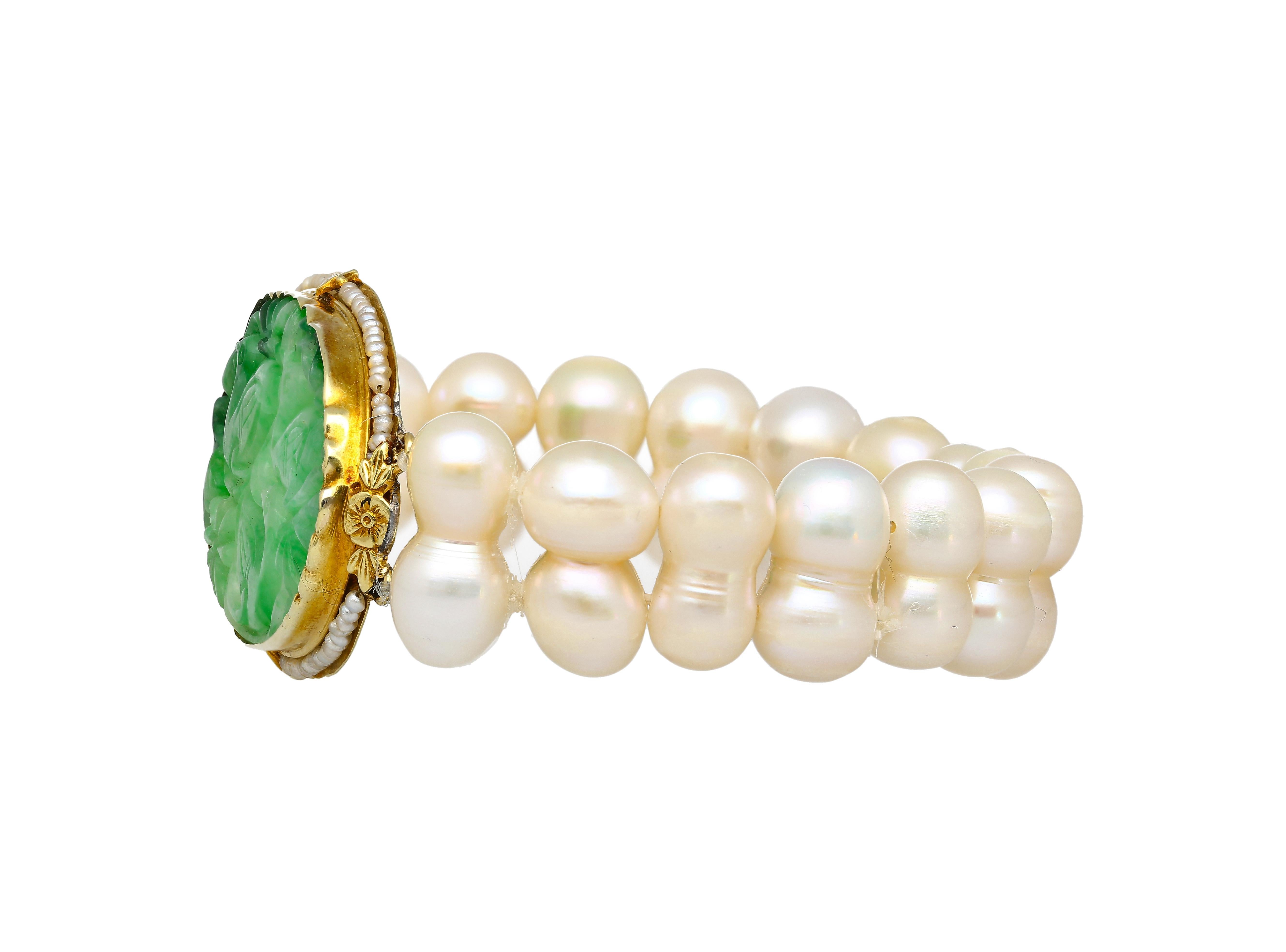 Women's or Men's Antique Yellow Gold with Carved Jade and Pearl Pin Bracelet For Sale