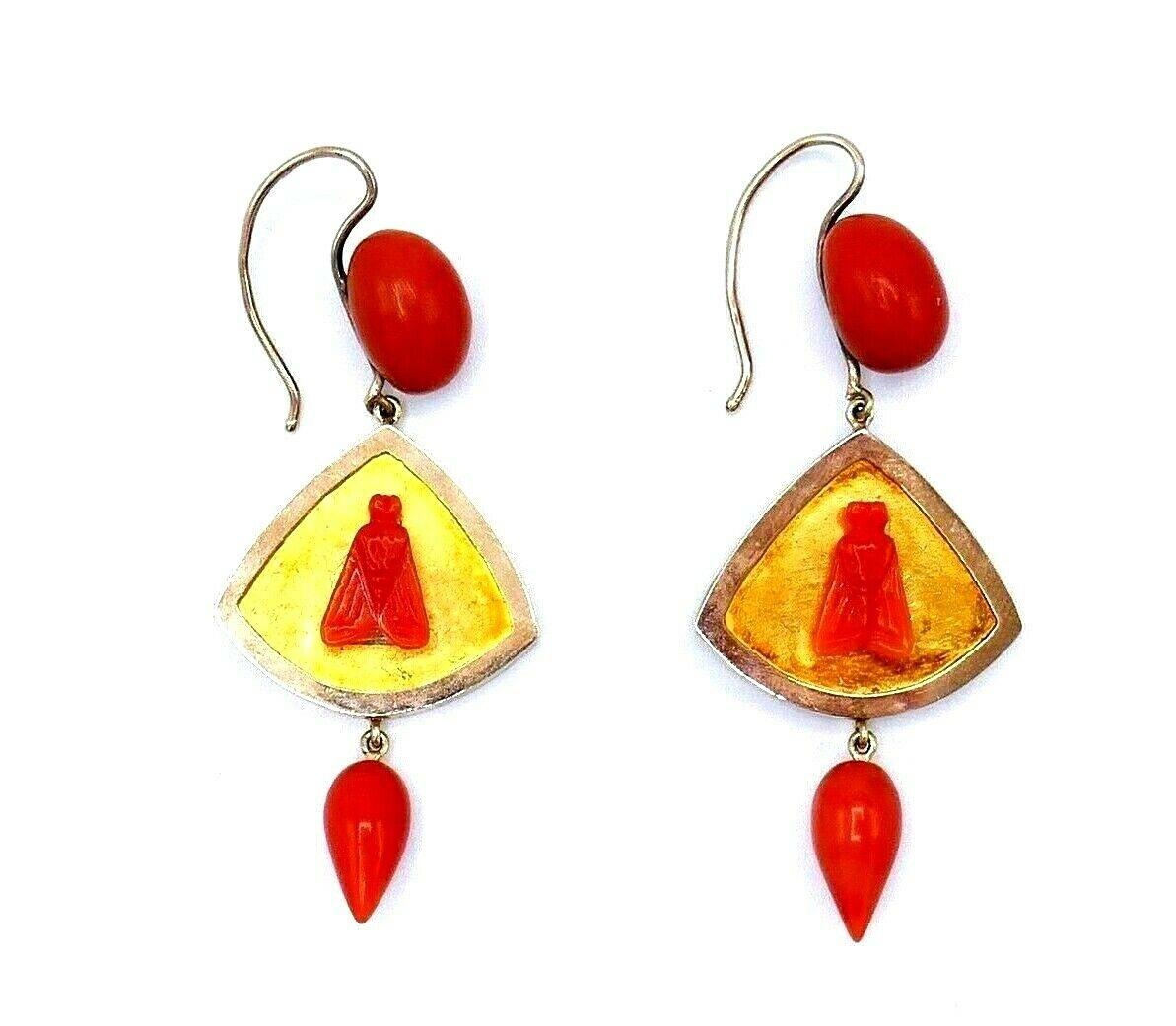 Antique Yellow Rose Gold Carved Coral Fly Earrings In Excellent Condition In Beverly Hills, CA