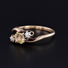 Antiker Ring aus 14 Karat Gold mit gelbem Saphir und Diamant