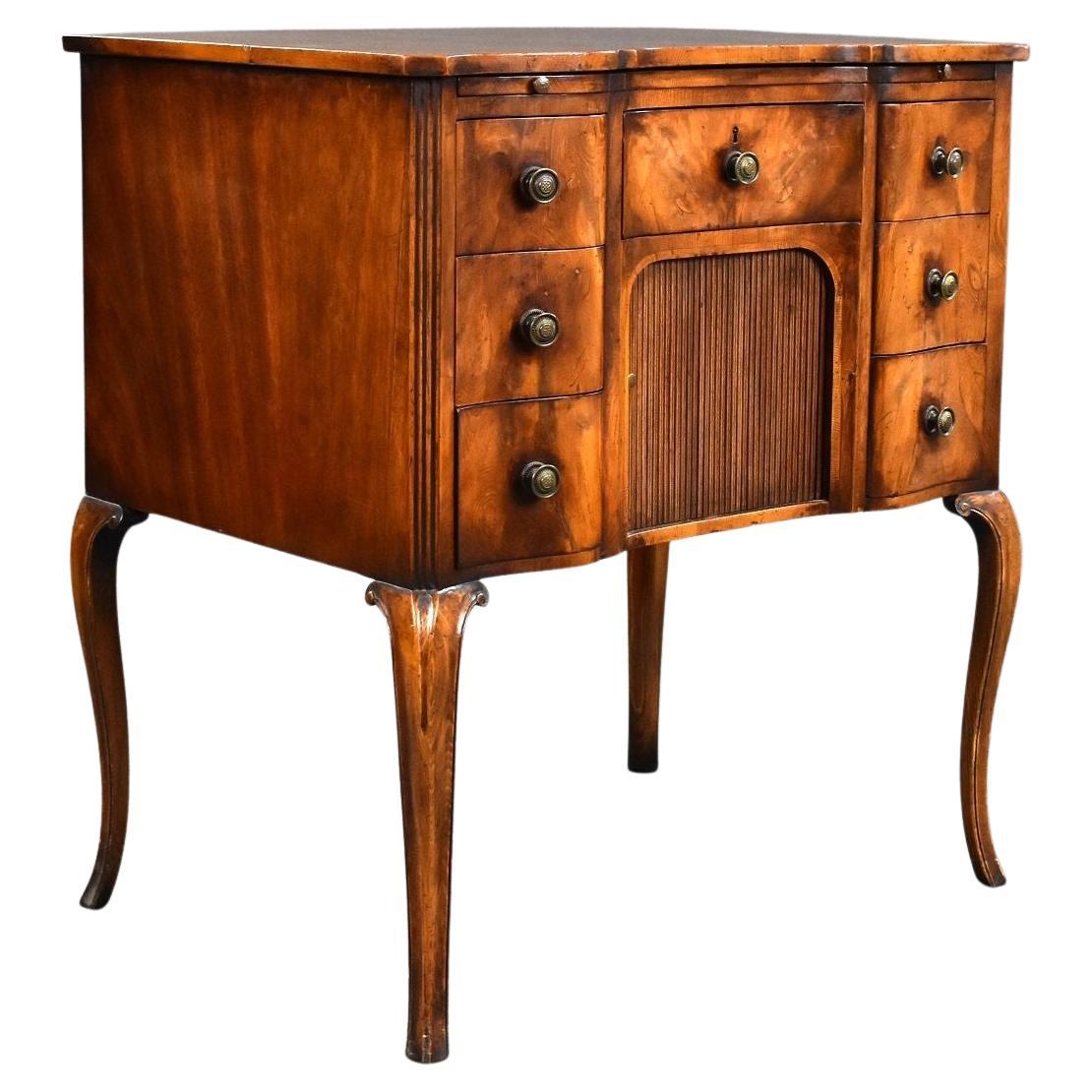 Arcón Antiguo de Madera de Tejo en venta