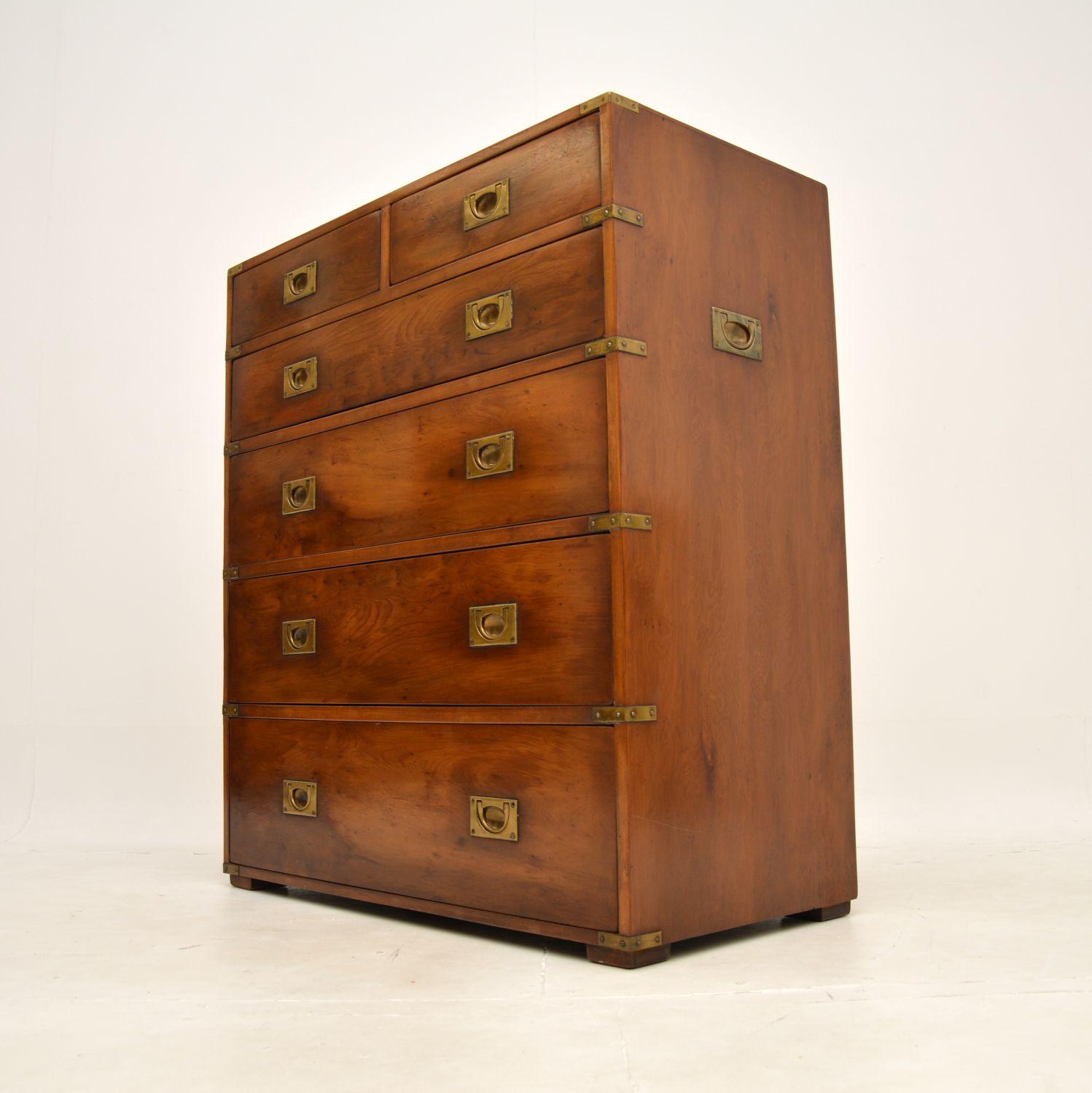 Antique Yew Wood Military Campaign Chest of Drawers In Good Condition In London, GB