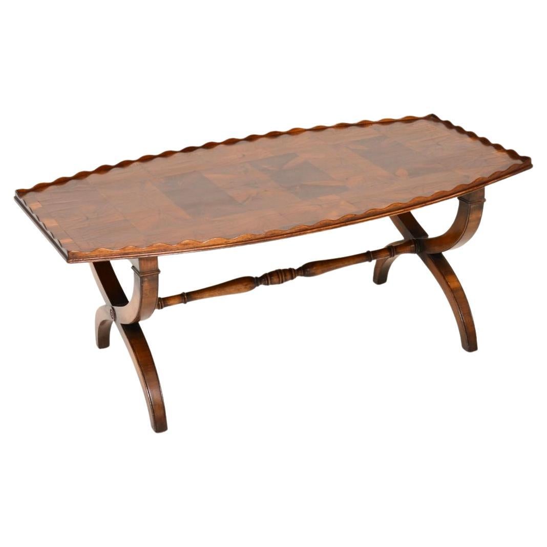 Antique Yew Wood Oyster Veneer Coffee Table For Sale