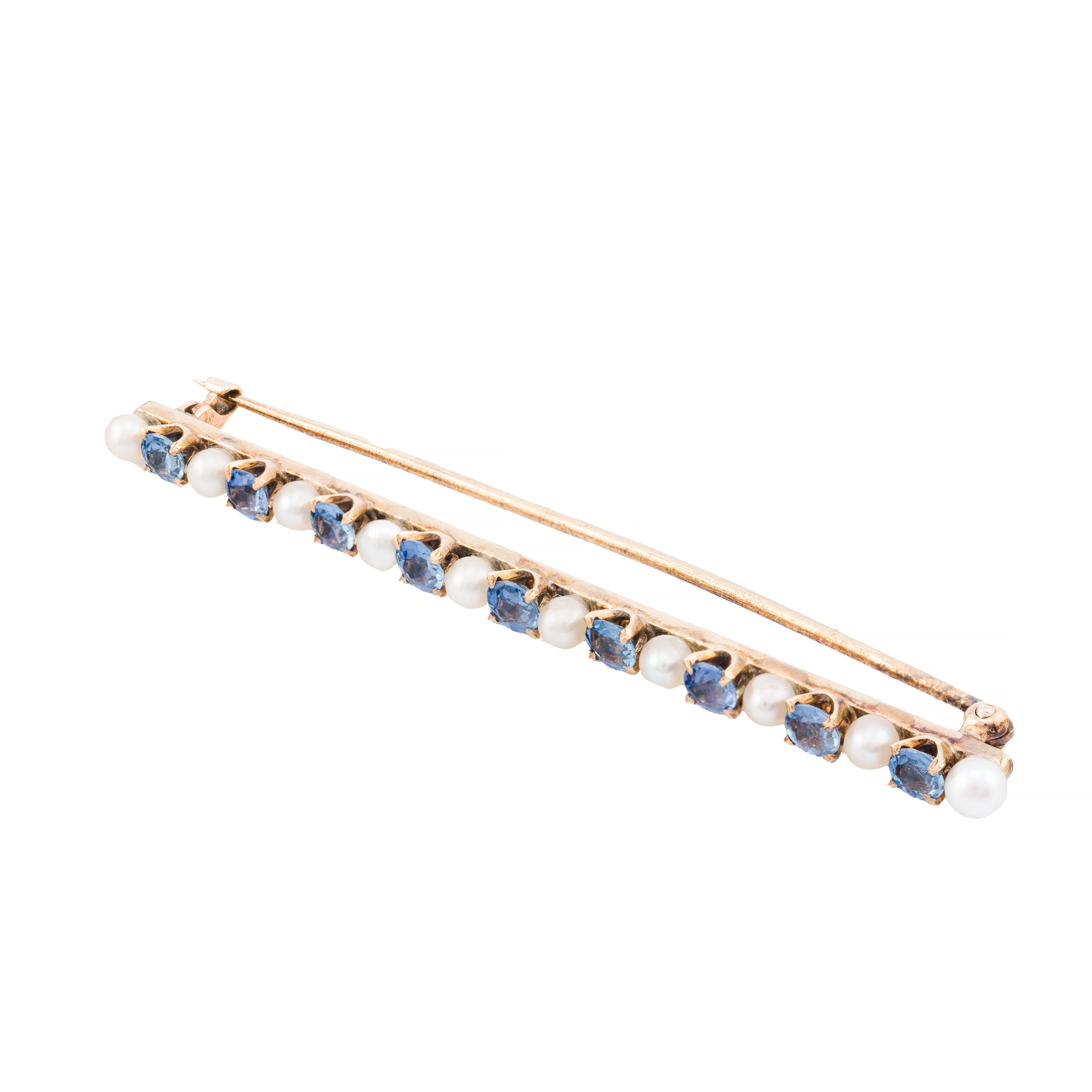 Art Nouveau Antique Yogo Gulch Sapphire & Natural Pearl Bar Brooch in 14K Yellow Gold For Sale